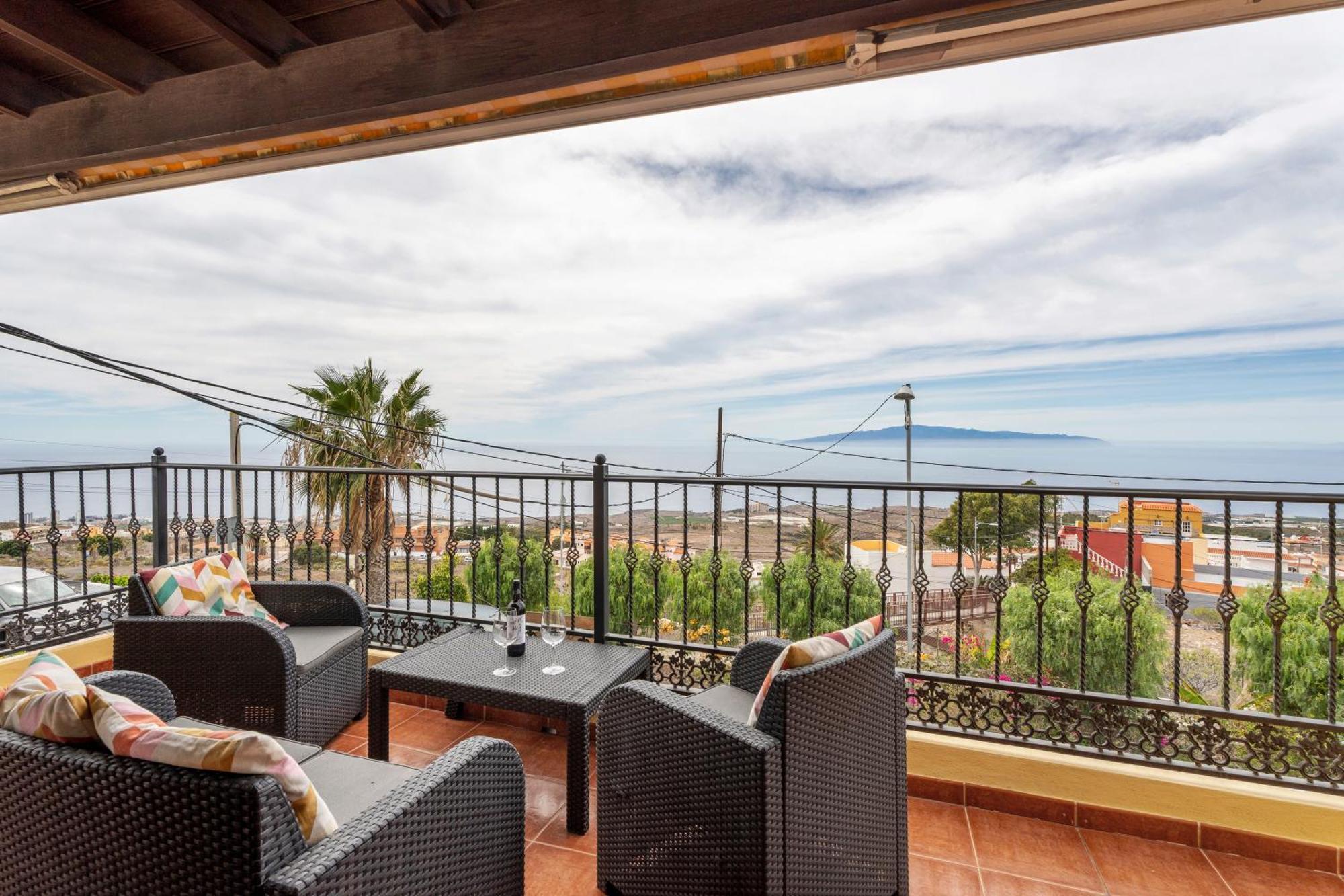 Tijoco By Paramount Holidays Costa Adeje (Tenerife)