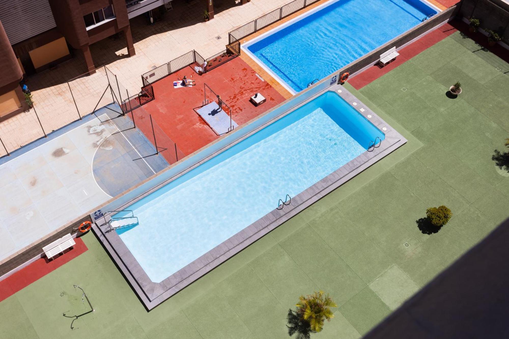 Apartment Home2book Bright & Communal Pool Cruz *