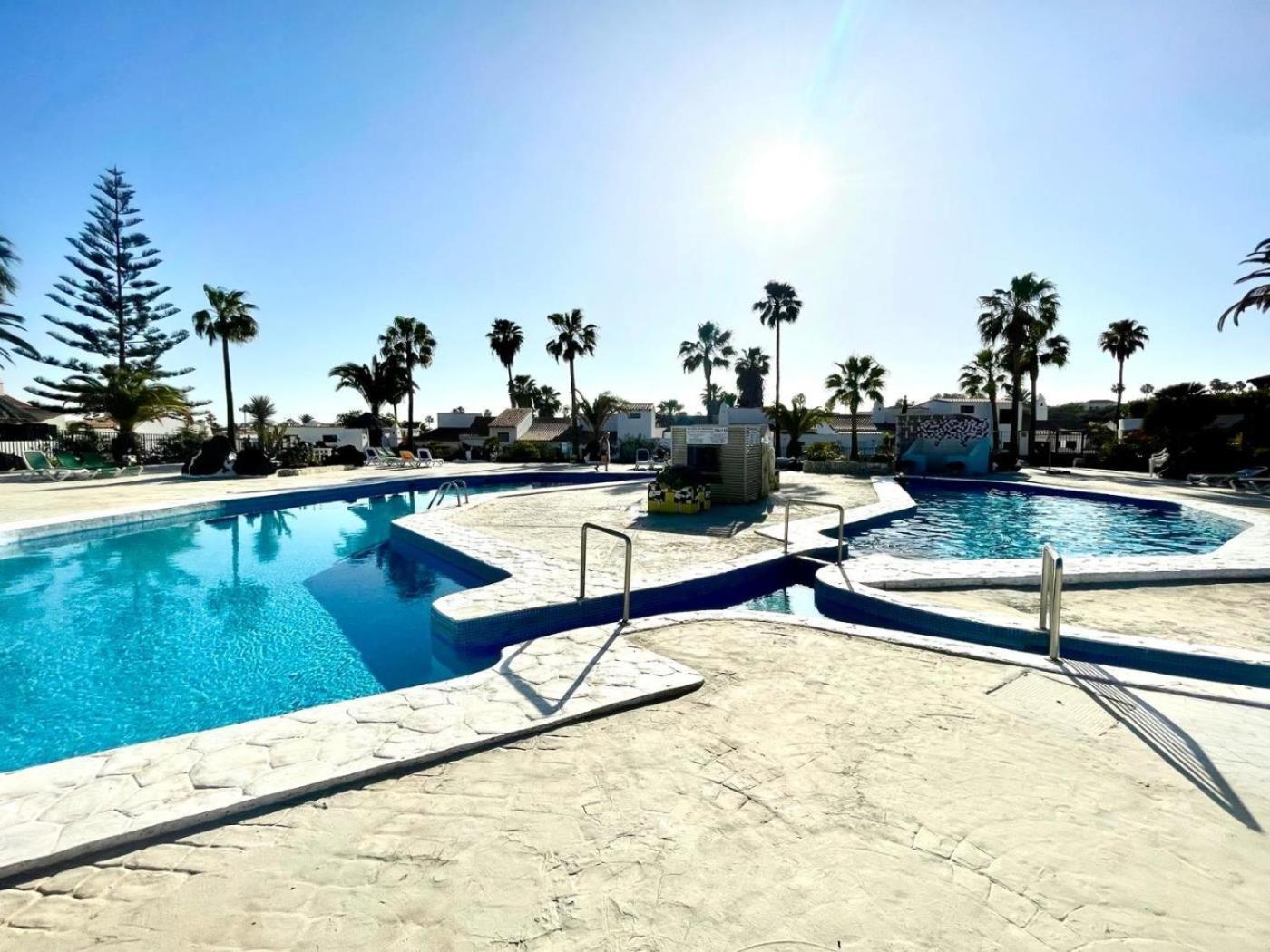 Fairway Village In Golf Del Sur *