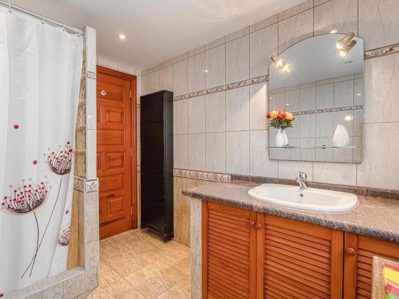 Fairway Village In Golf Del Sur Camping *
