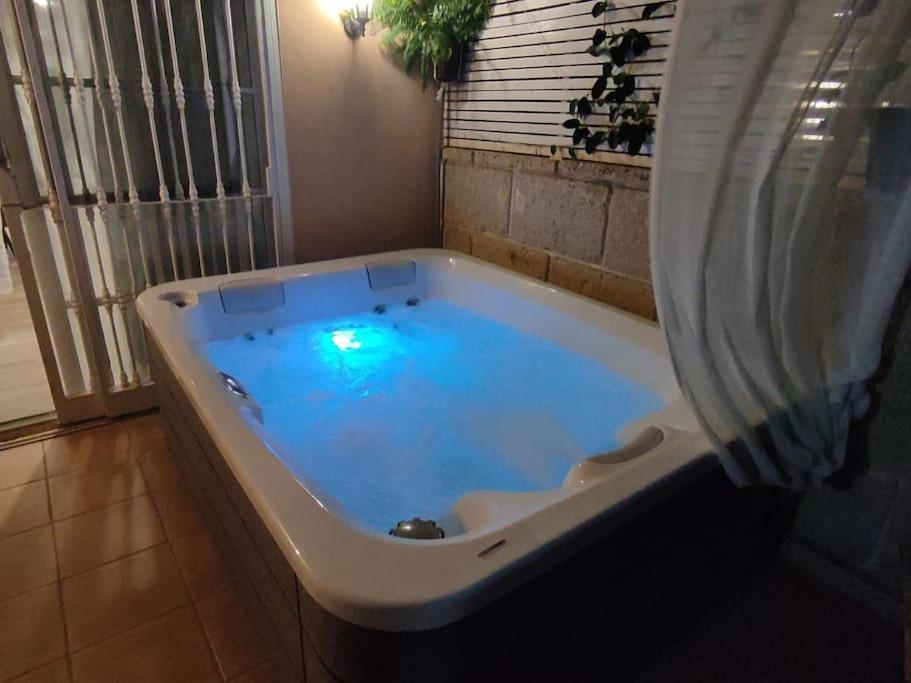 Ke Casetta Tenerife Arco Iris Del Mar With Jacuzzi Apartment