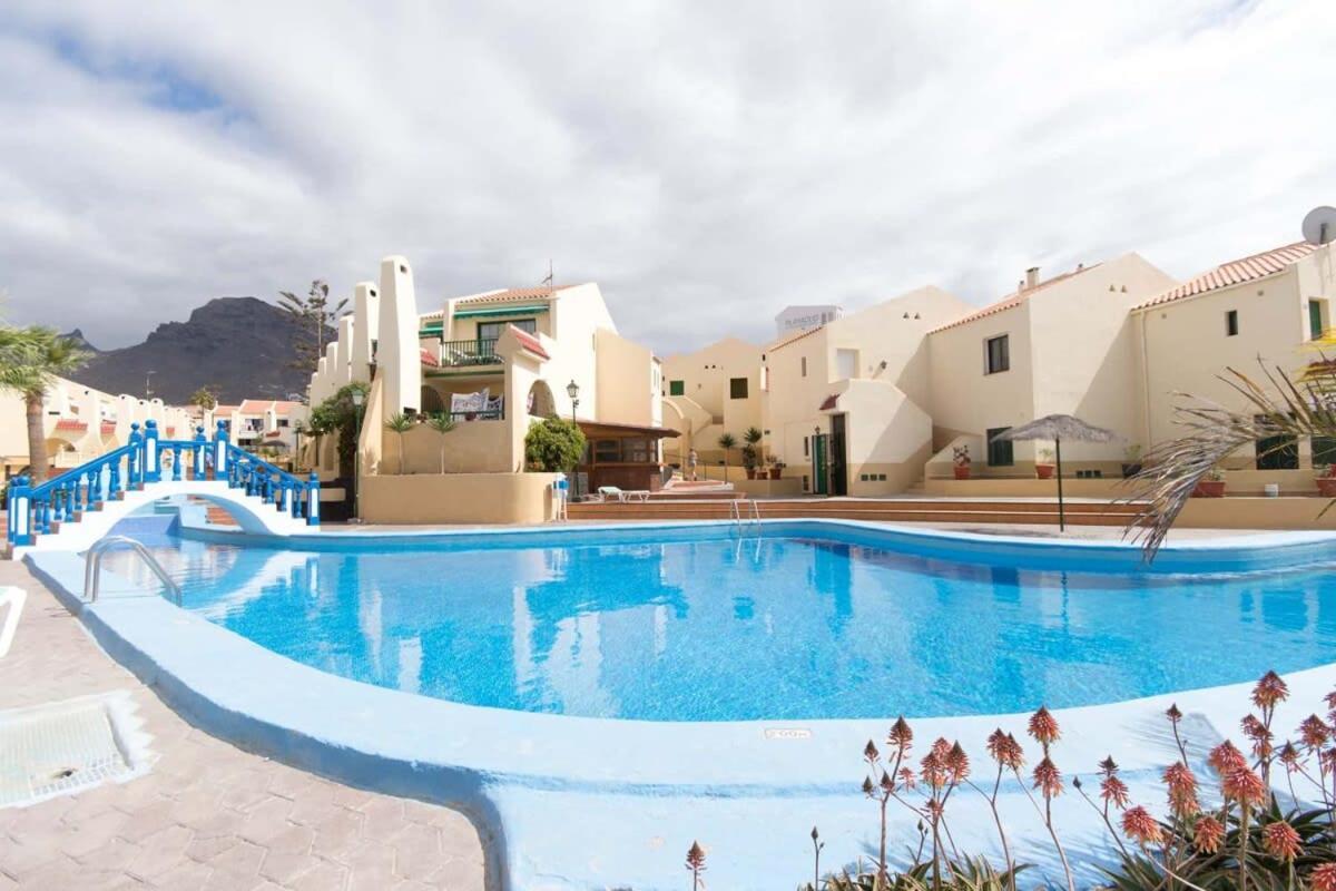 Mare 98 - Two Bed Appartement Costa Adeje (Tenerife)