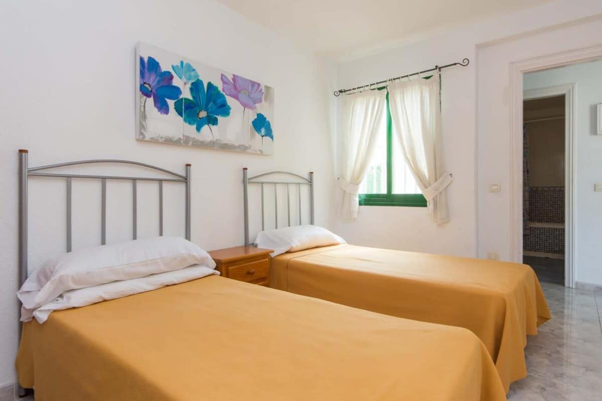Mare 98 - Two Bed Appartement Costa Adeje (Tenerife)