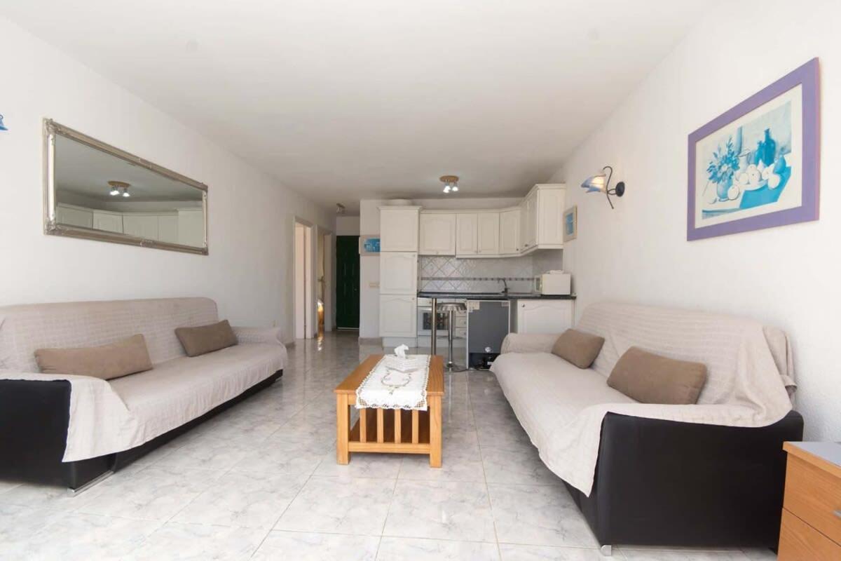 Mare 98 - Two Bed Costa Adeje (Tenerife)