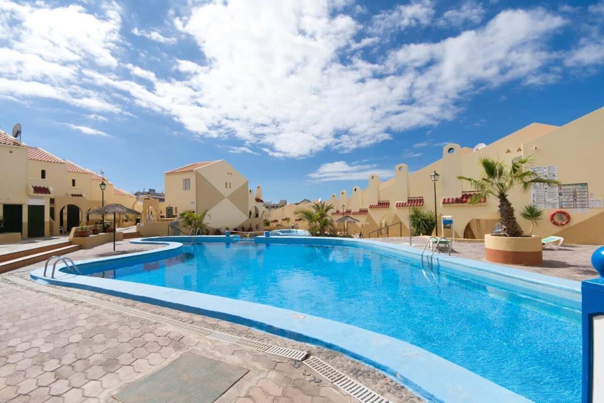 Mare 98 - Two Bed Appartement Costa Adeje (Tenerife)