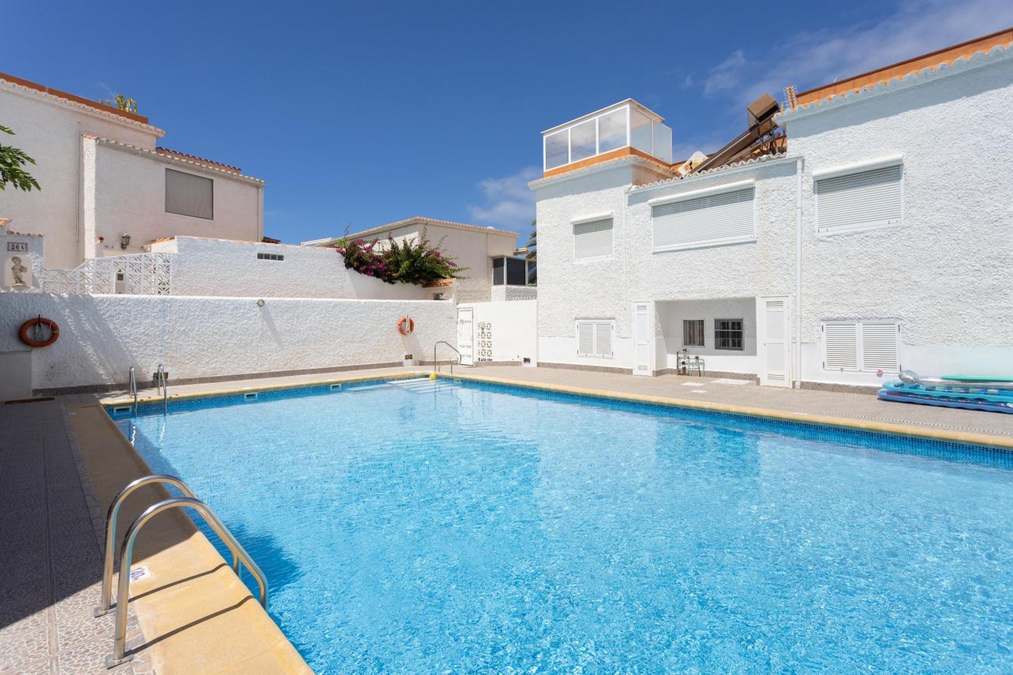 Urbania By Sunkeyrents * Playa de las Américas