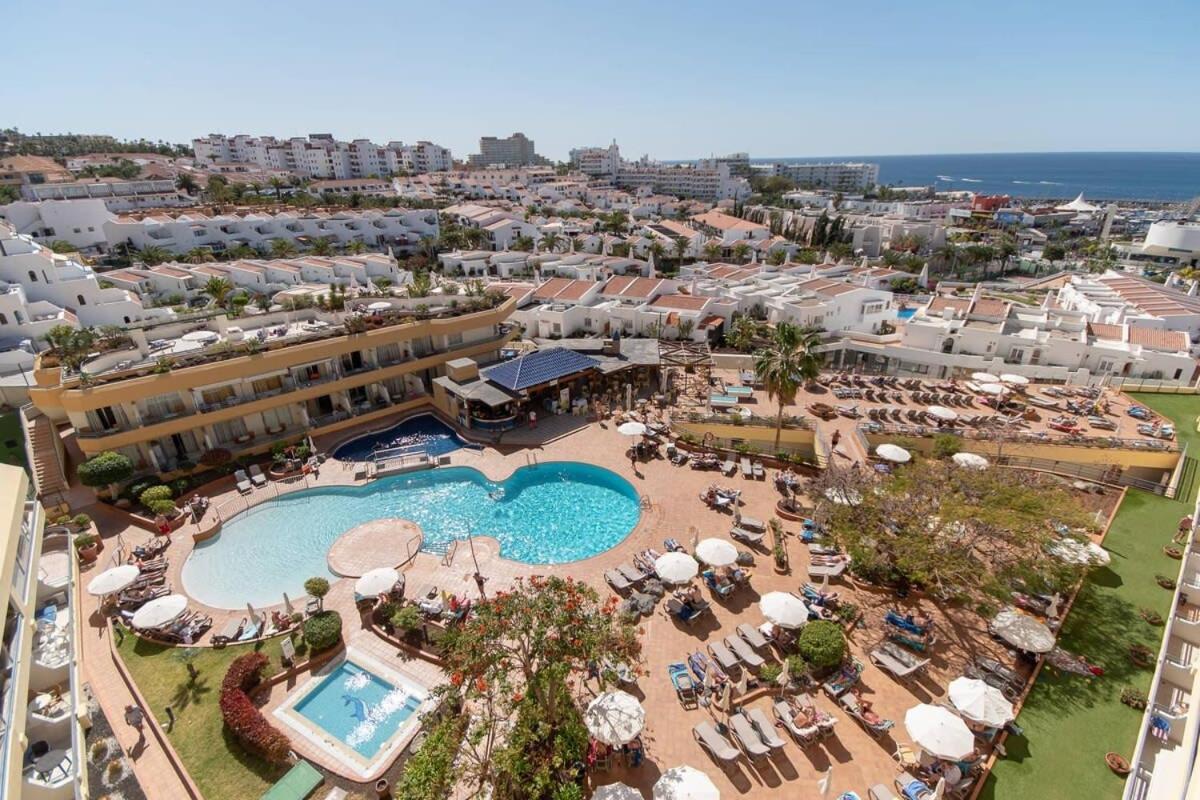Santa Maria 130 - One Bed * Costa Adeje (Tenerife)