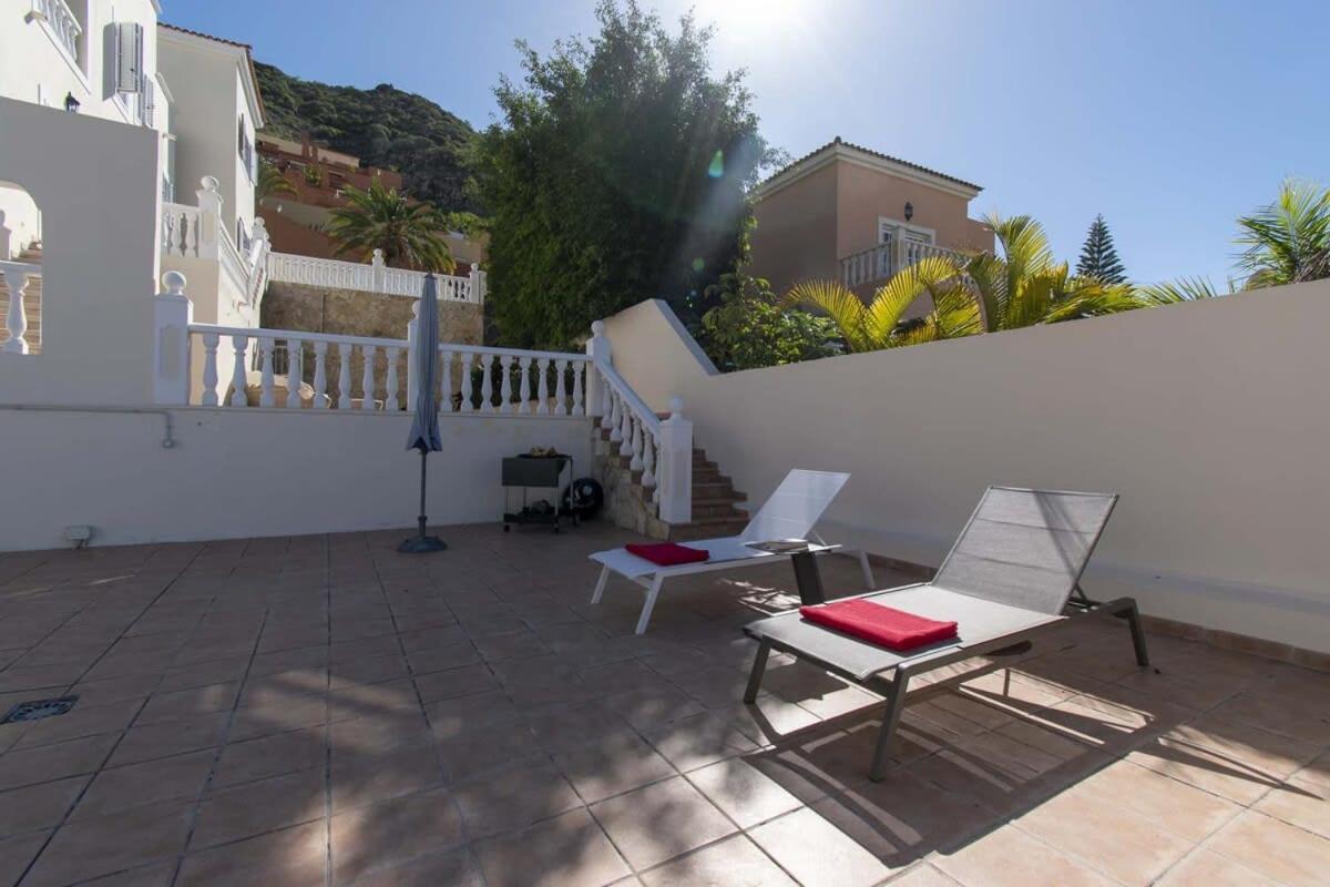 Belkis Costa Adeje (Tenerife)