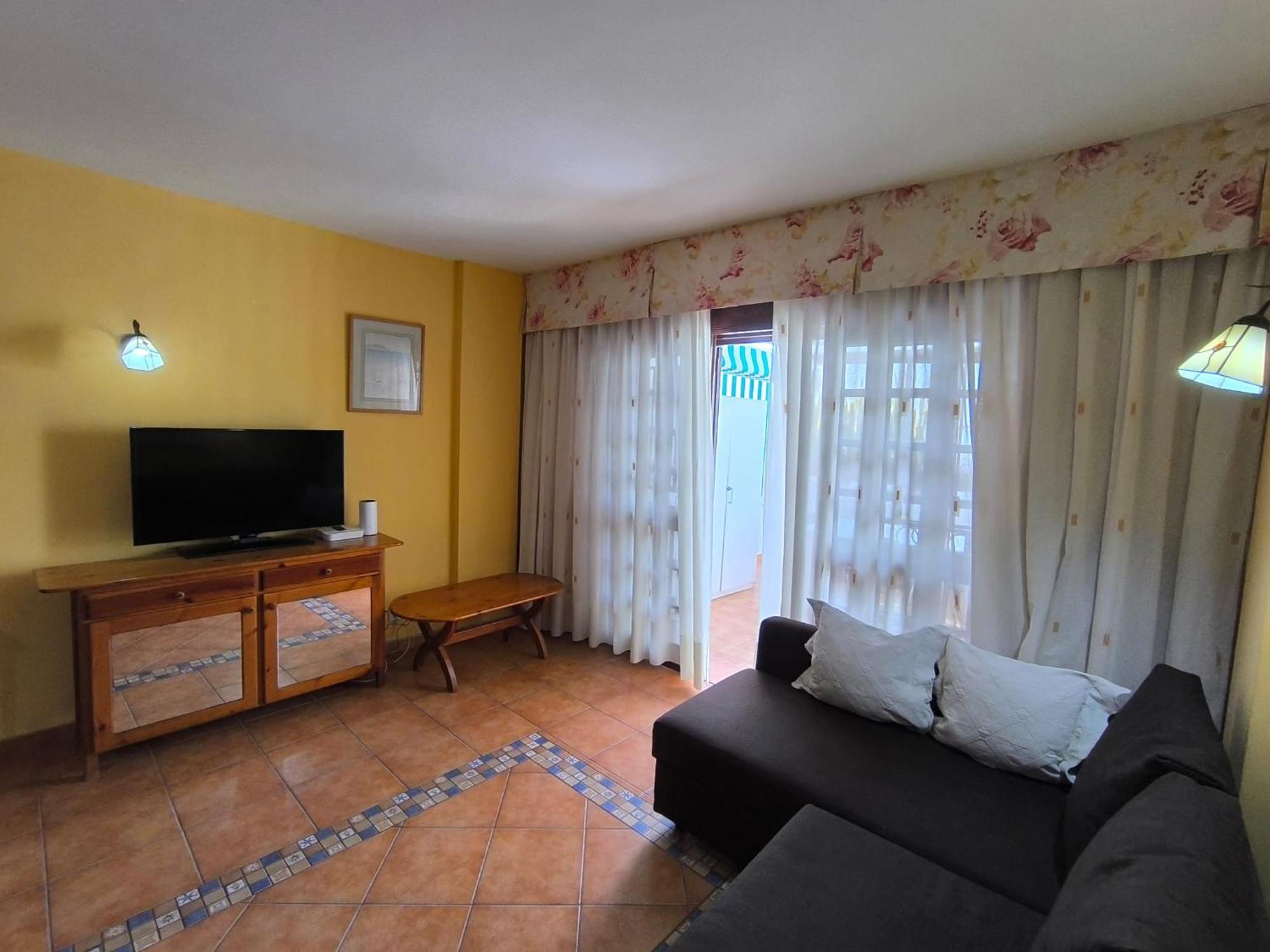 29 Parque Royal * Costa Adeje (Tenerife)