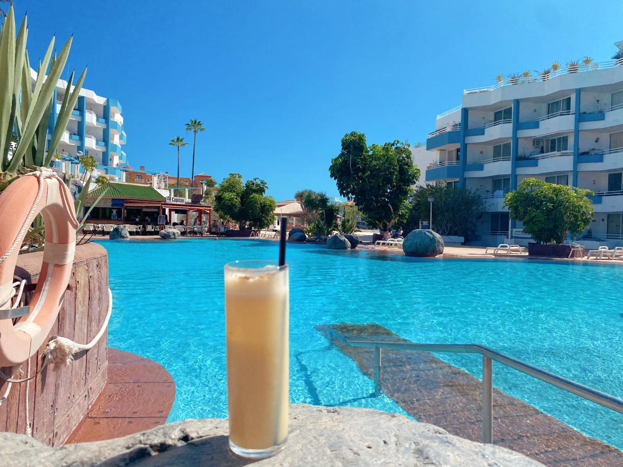 Sissy Tenerife Apartment *