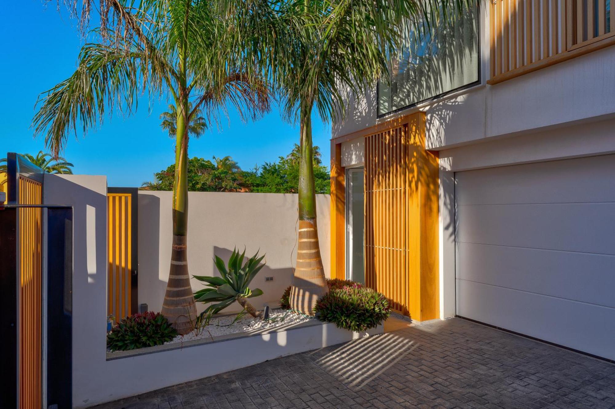 Villa House - Modern In Tenerife, Spain Guía de Isora