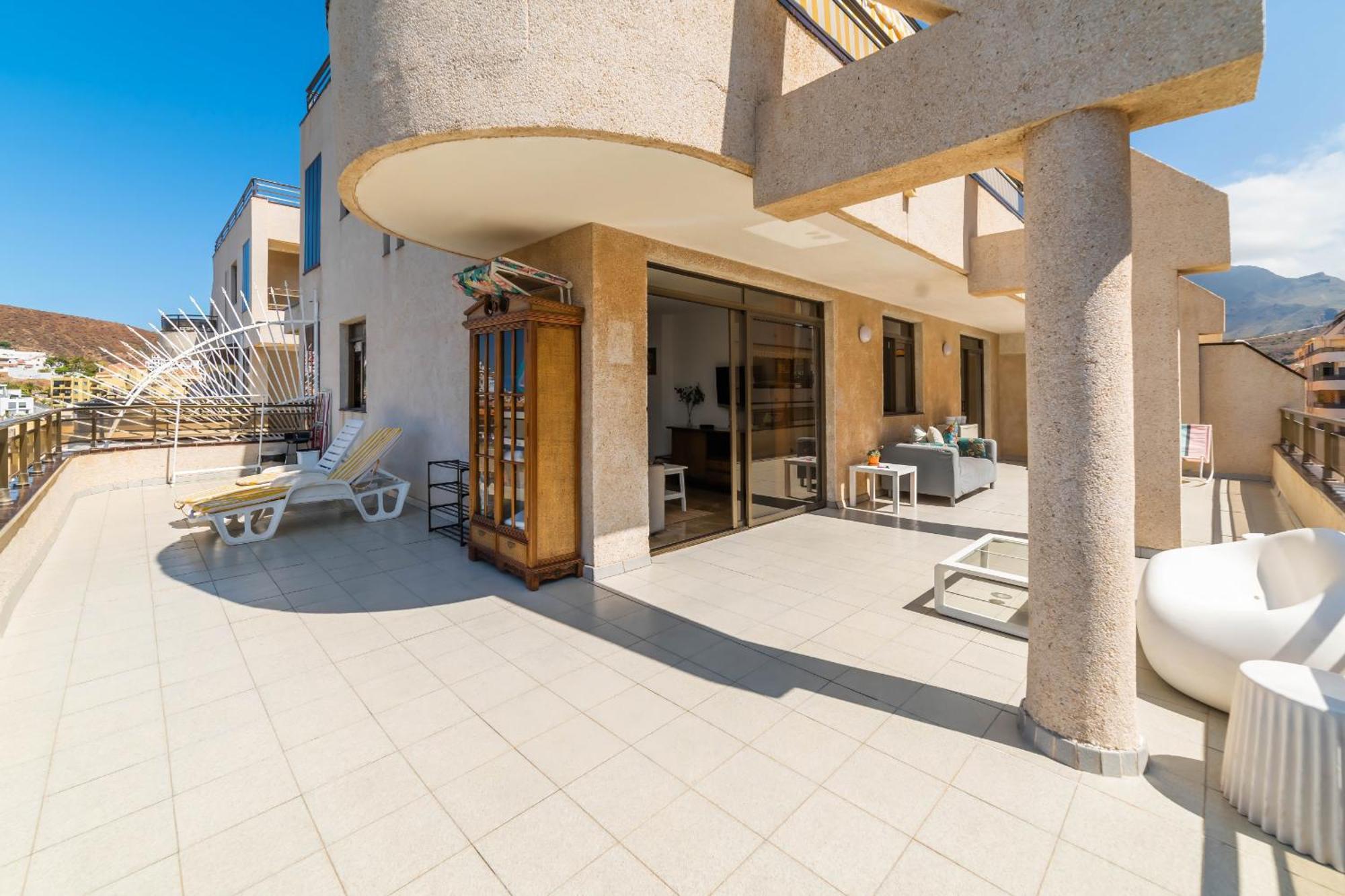 Eden Valdes Penthouse Oceanviews *