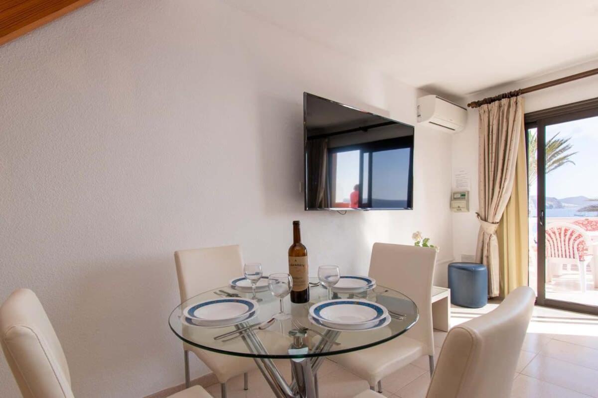 Apartment Tenerife Royal Gardens 19 - One Bed Front Line With Amazing Sea Views Playa de las Americas (Tenerife)