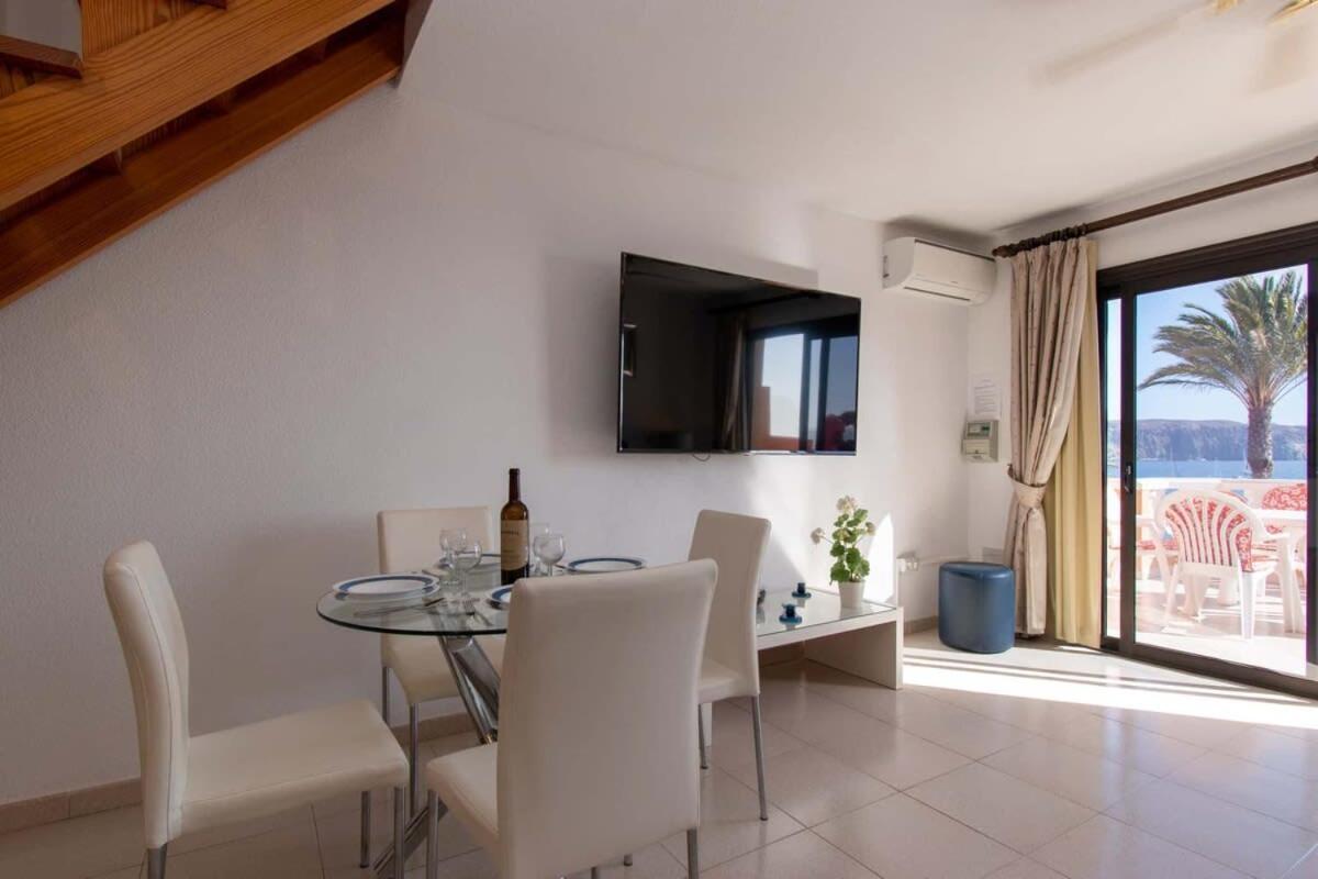 Tenerife Royal Gardens 19 - One Bed Front Line With Amazing Sea Views * Playa de las Americas (Tenerife)