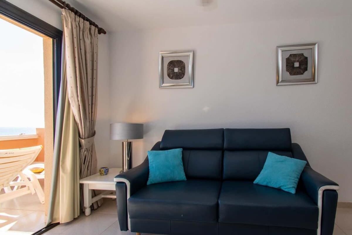 Tenerife Royal Gardens 19 - One Bed Front Line With Amazing Sea Views Playa de las Americas (Tenerife)