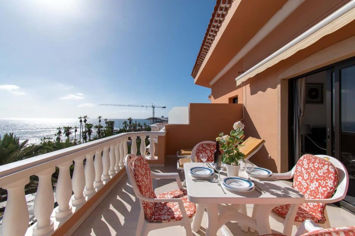 Tenerife Royal Gardens 19 - One Bed Front Line With Amazing Sea Views * Playa de las Americas (Tenerife)