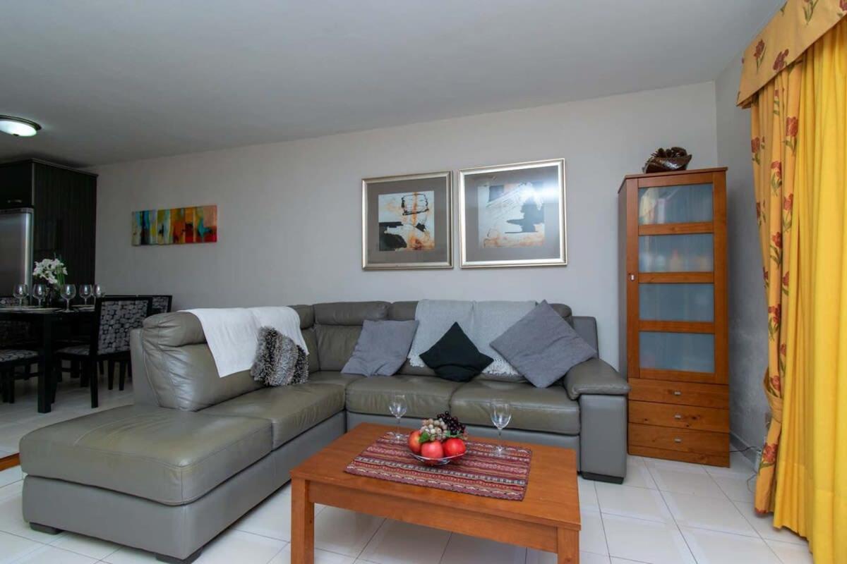 Villa Compostela Beach 28 - Four Bed Overlooking Pool Playa de las Américas