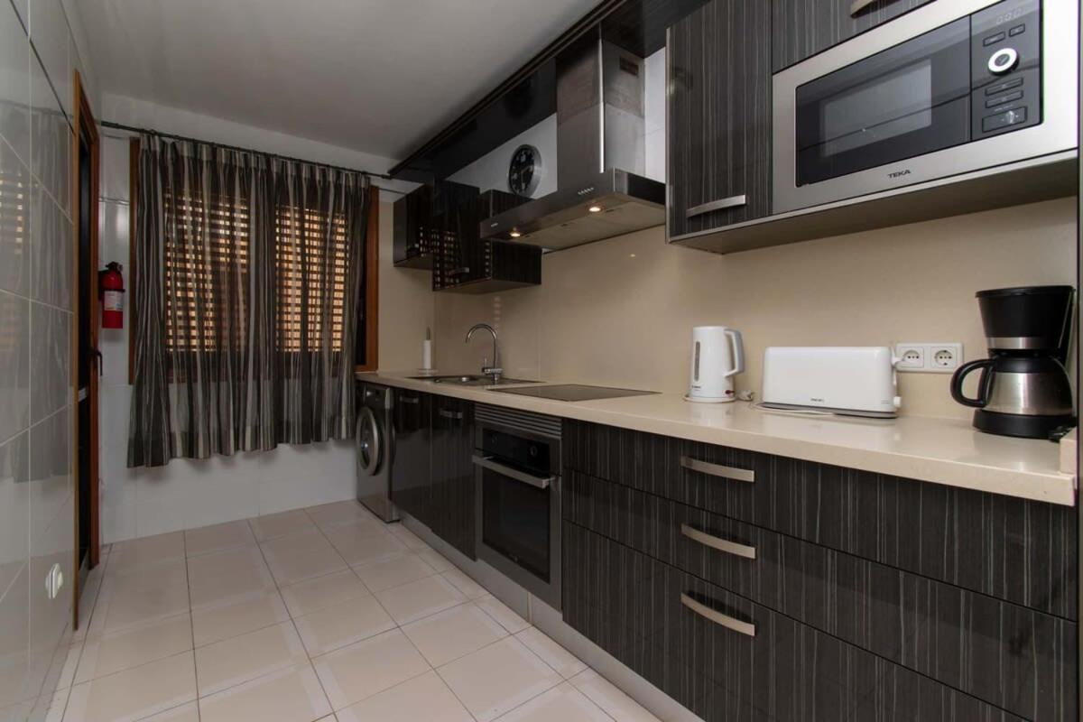 Compostela Beach 28 - Four Bed Overlooking Pool Villa Playa de las Américas