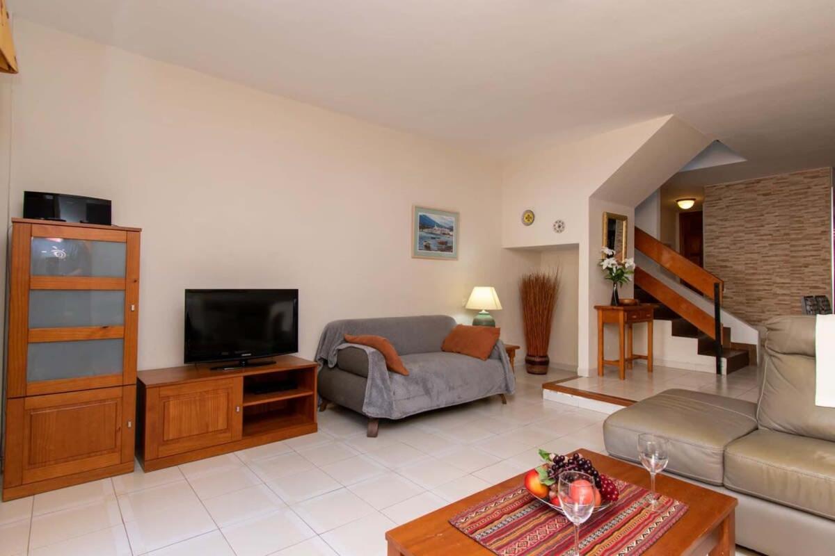 Compostela Beach 28 - Four Bed Overlooking Pool Villa *