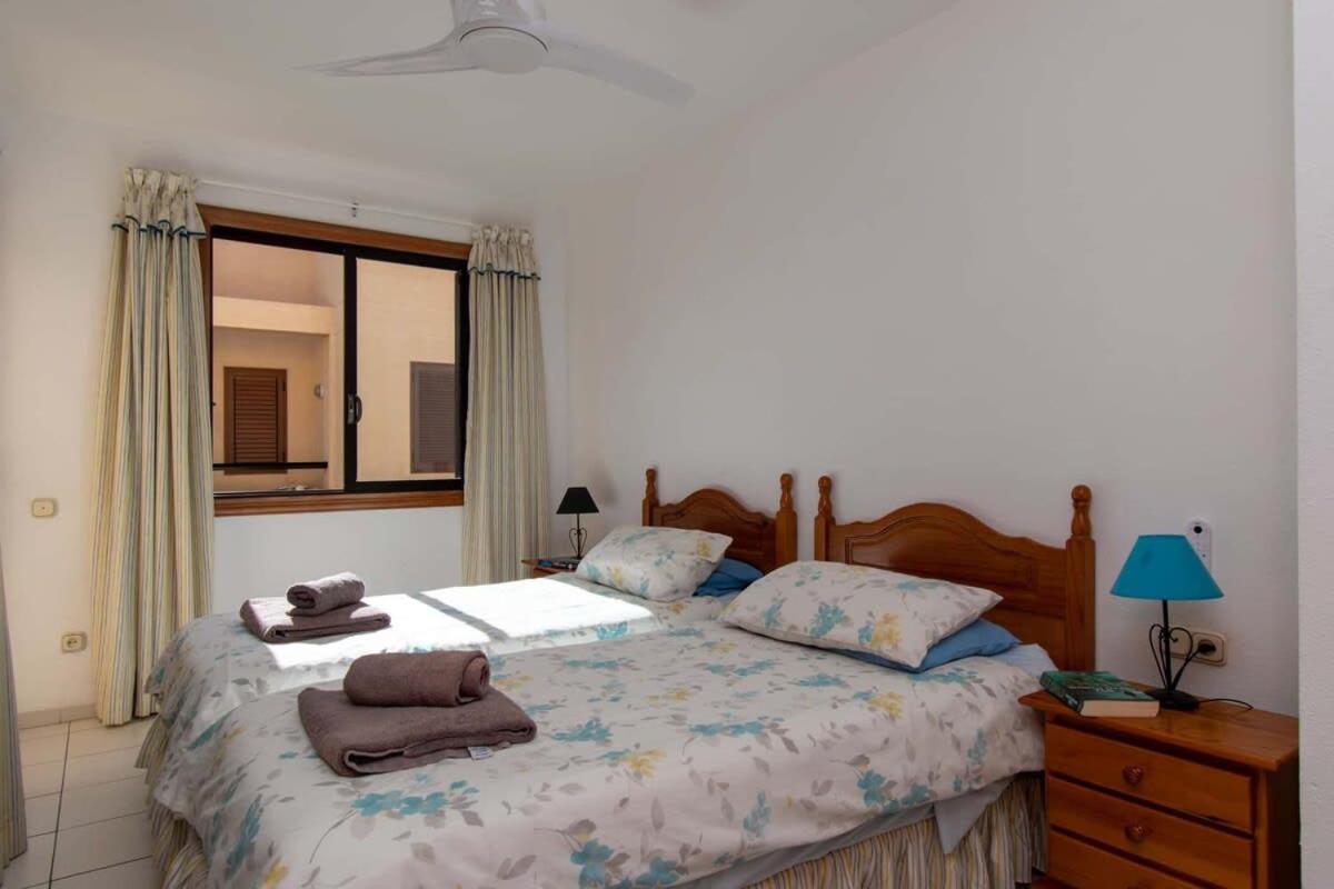 Compostela Beach 28 - Four Bed Overlooking Pool Playa de las Américas