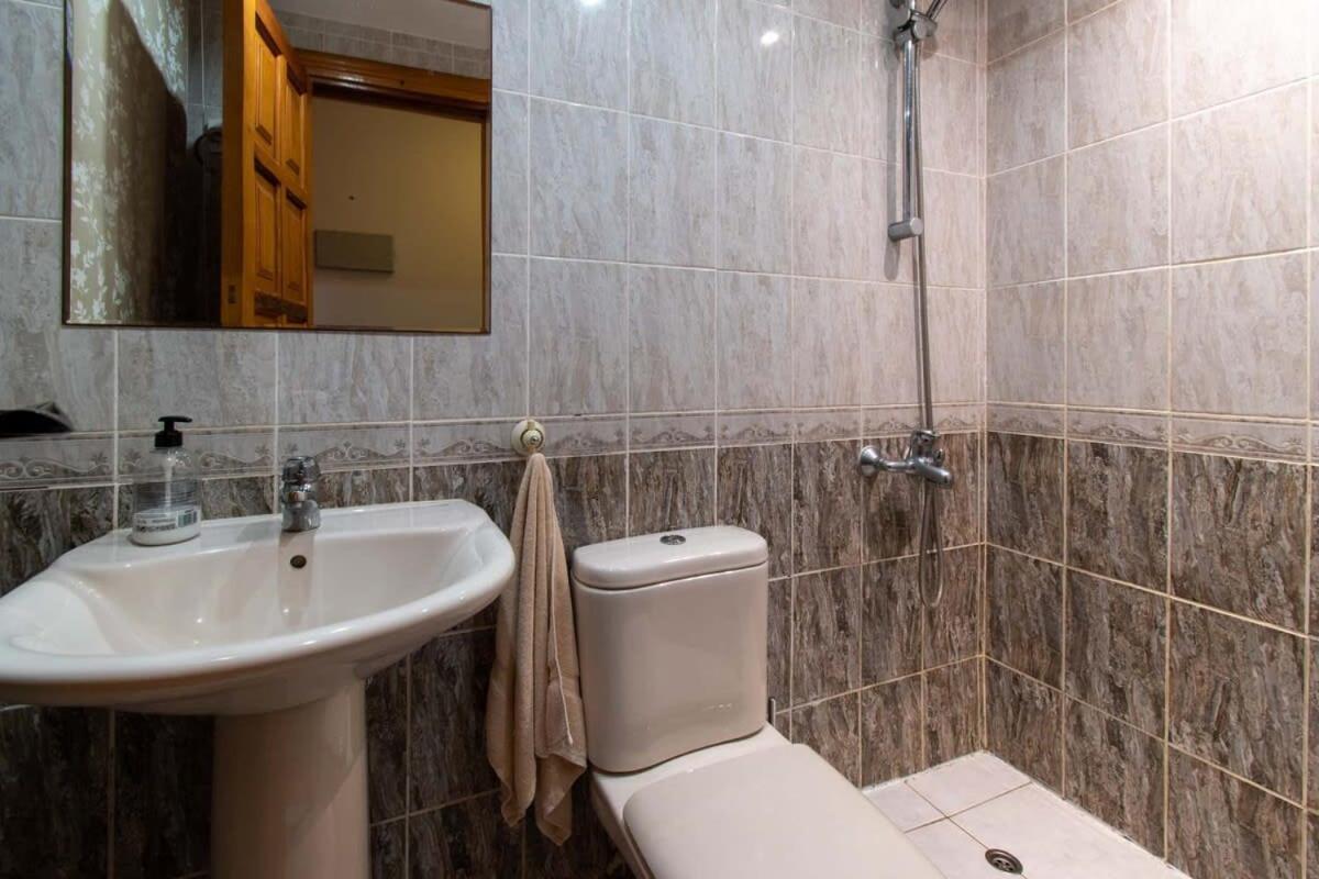 Compostela Beach 28 - Four Bed Overlooking Pool Playa de las Américas