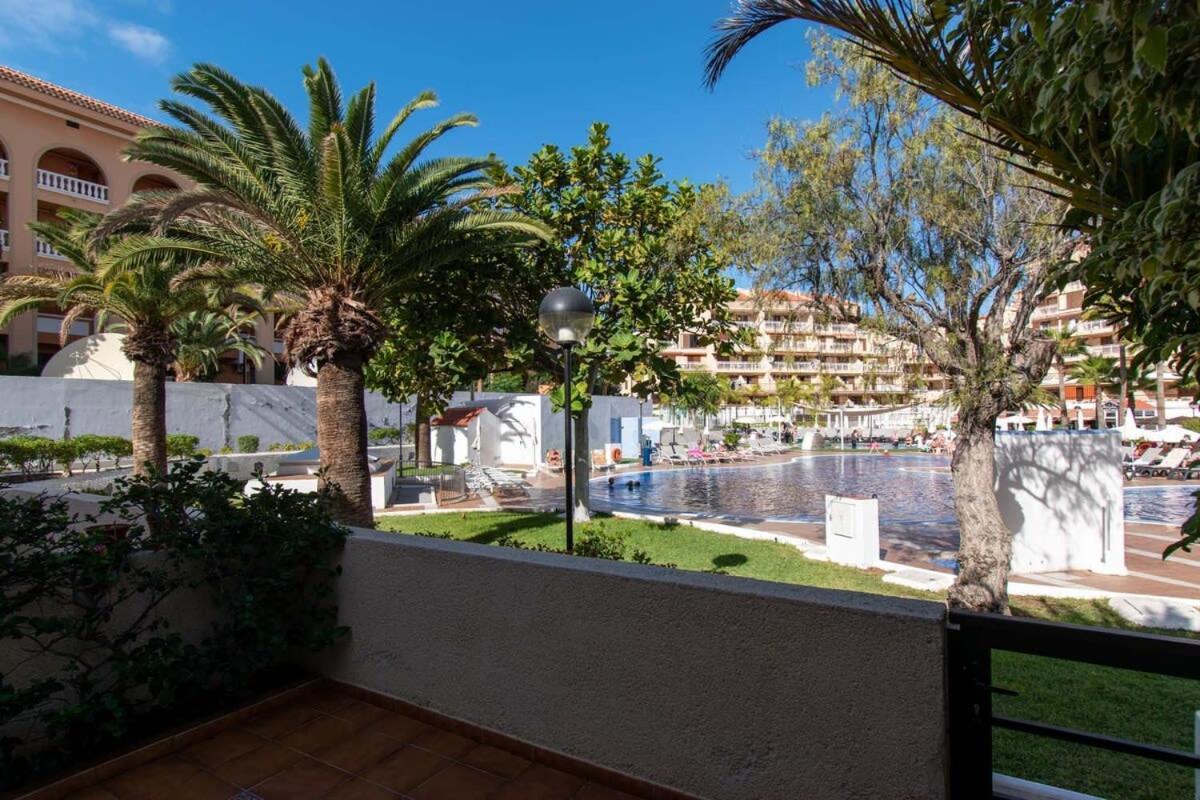 Compostela Beach 28 - Four Bed Overlooking Pool Villa Playa de las Americas (Tenerife)