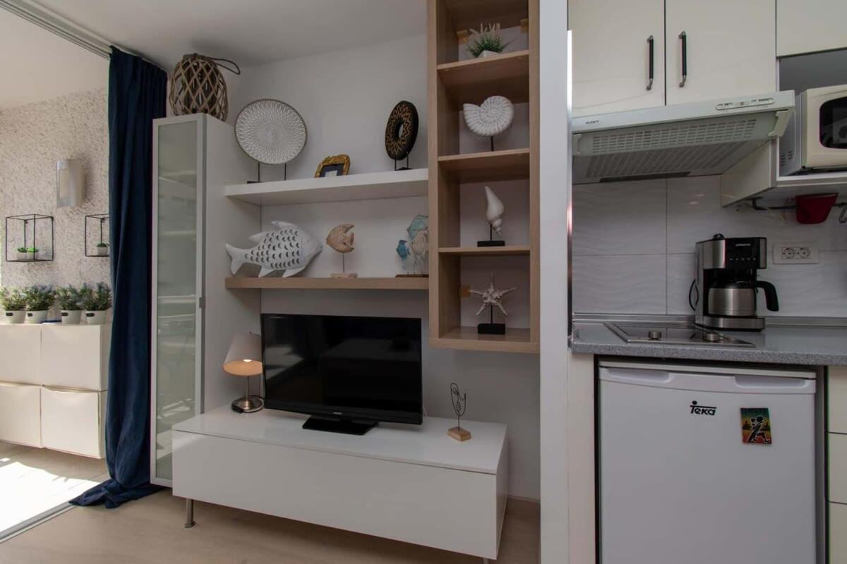 Apartment Borinquen 1 - With Amazing Sea And Pool Views Playa Fanabe