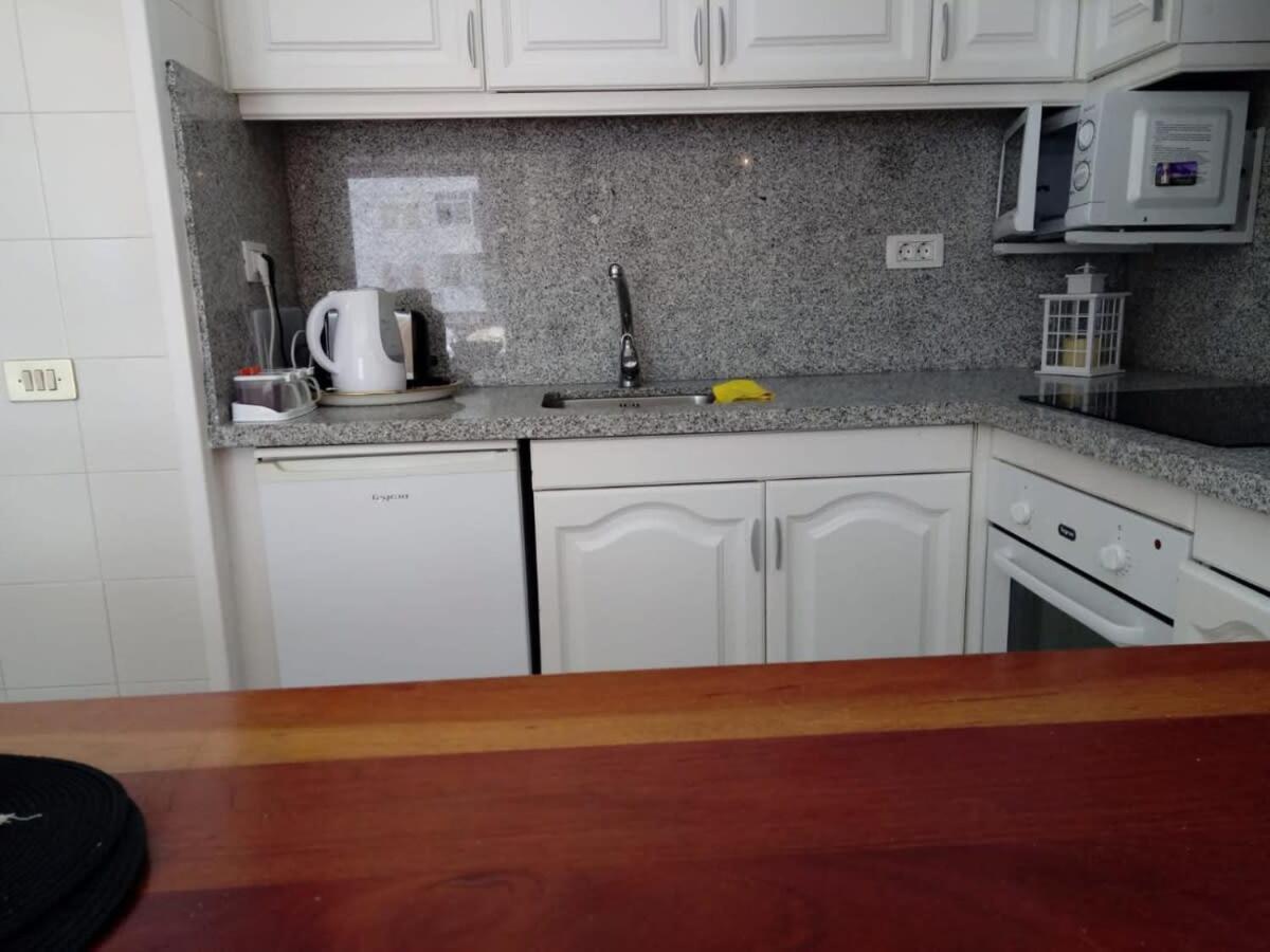 Victoria Court Ii H119 - One Bed Apartamento Los Cristianos (Tenerife)