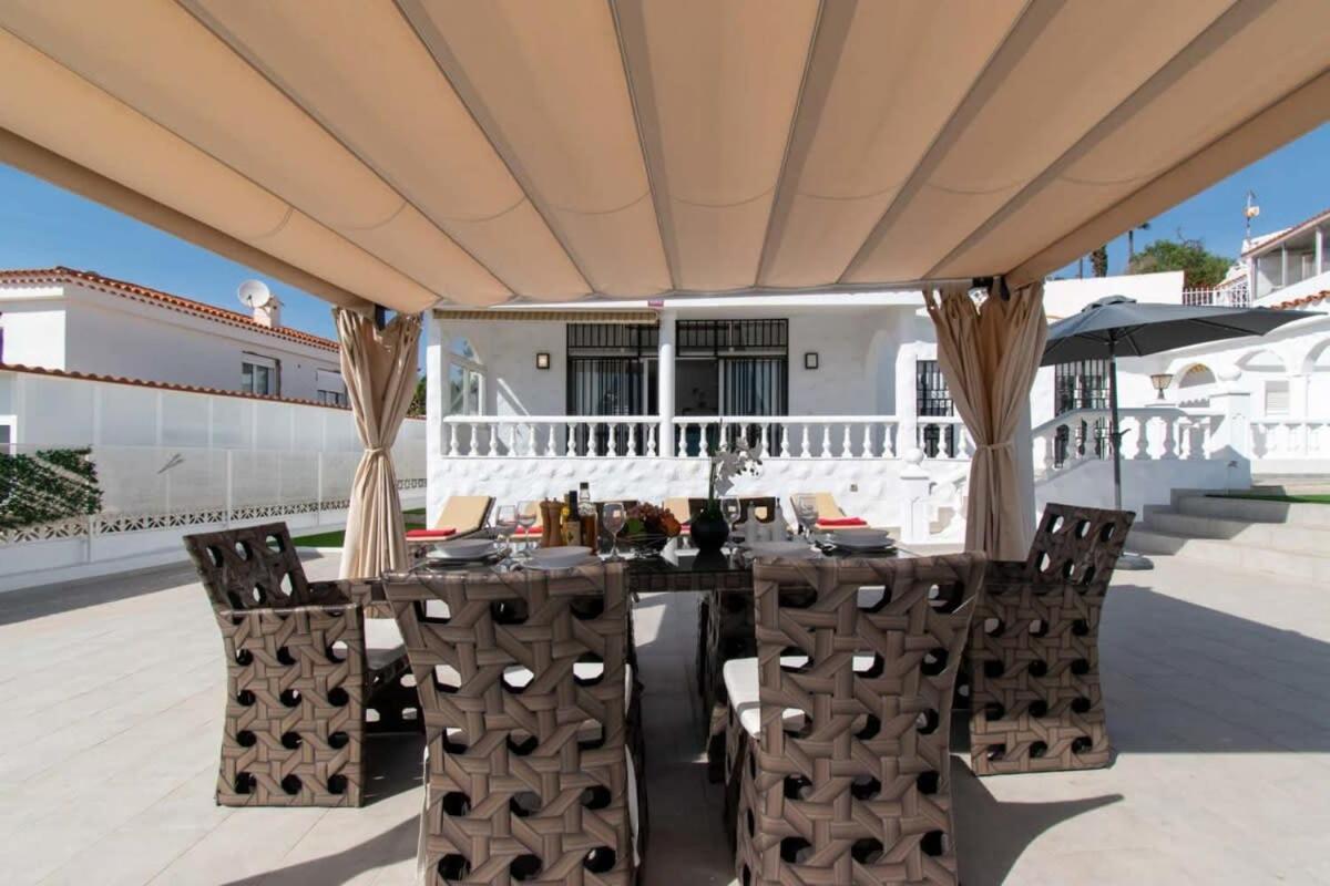 Melua Villa Chayofa