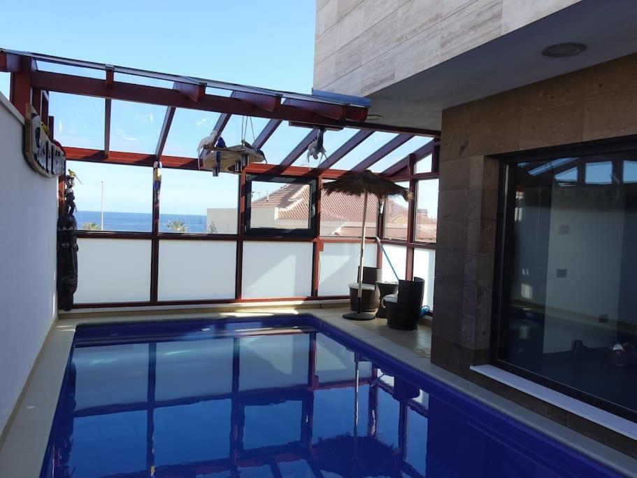 Designer Haus Mit Beheiztem Pool *