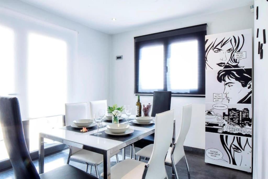 Designer Haus Mit Beheiztem Pool Hébergement de vacances