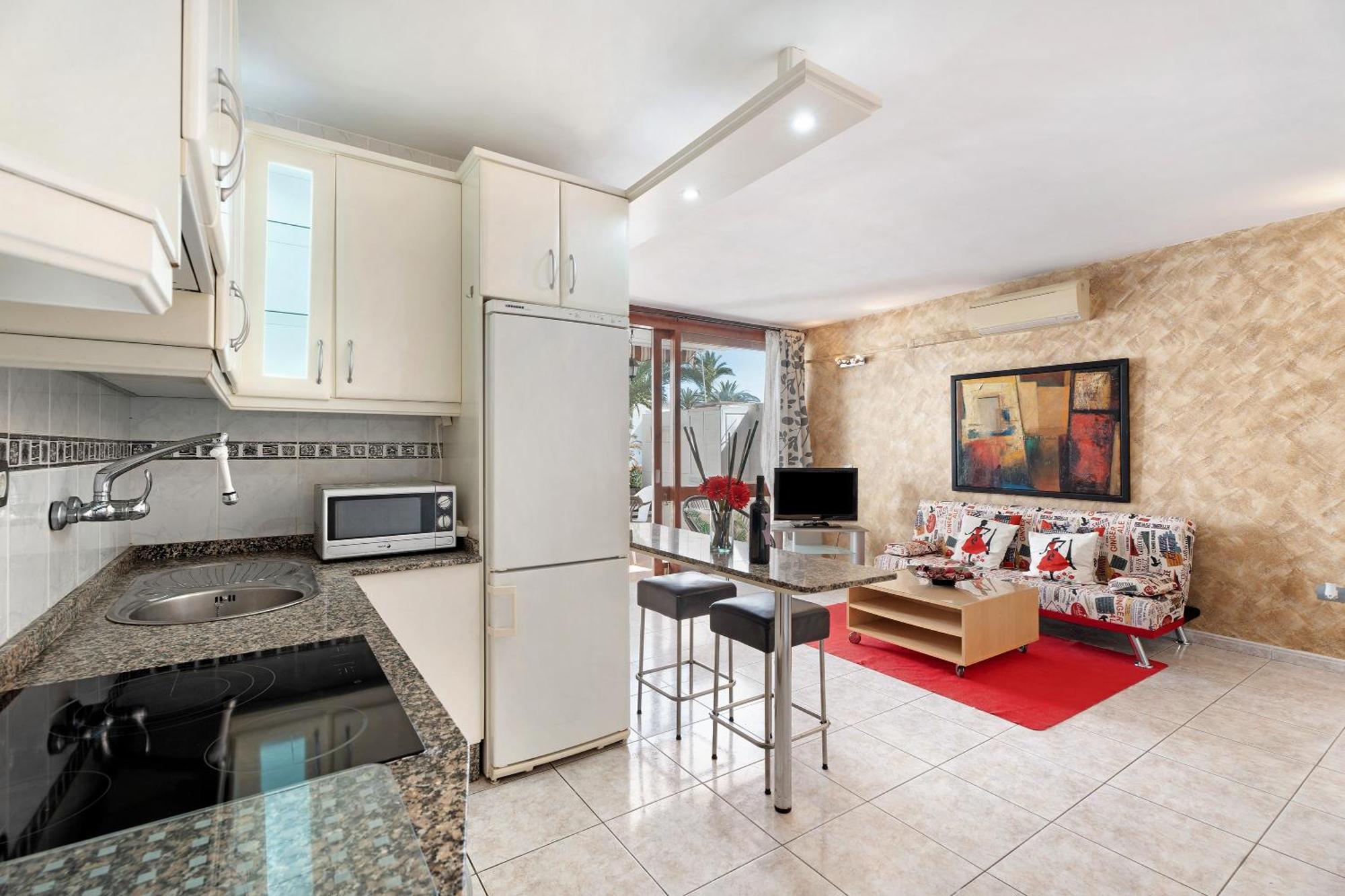 Aaron Beautifull House Apartment