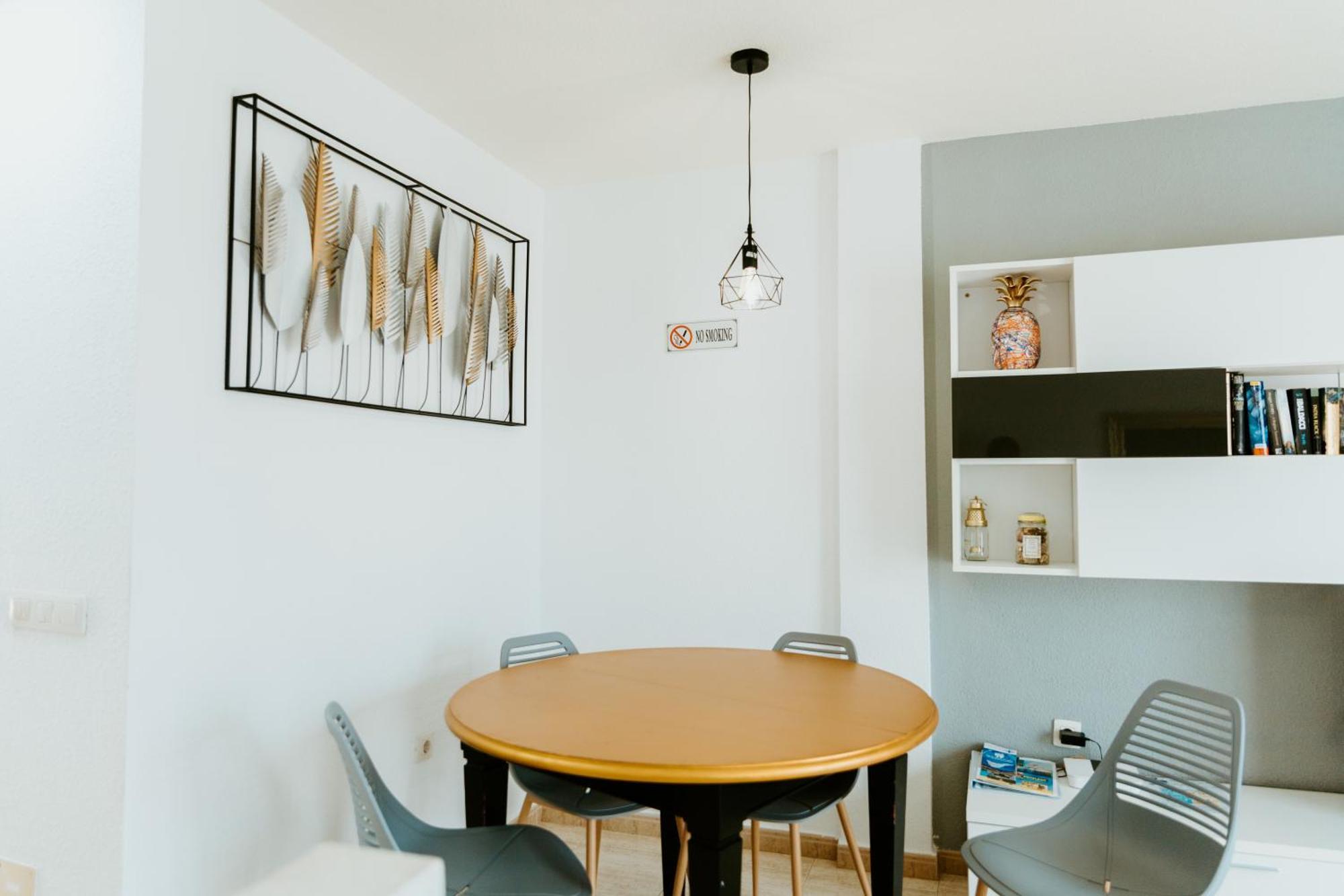 Spacious 2 Bedroom Golden By Aqua Vista Tenerife Apartment