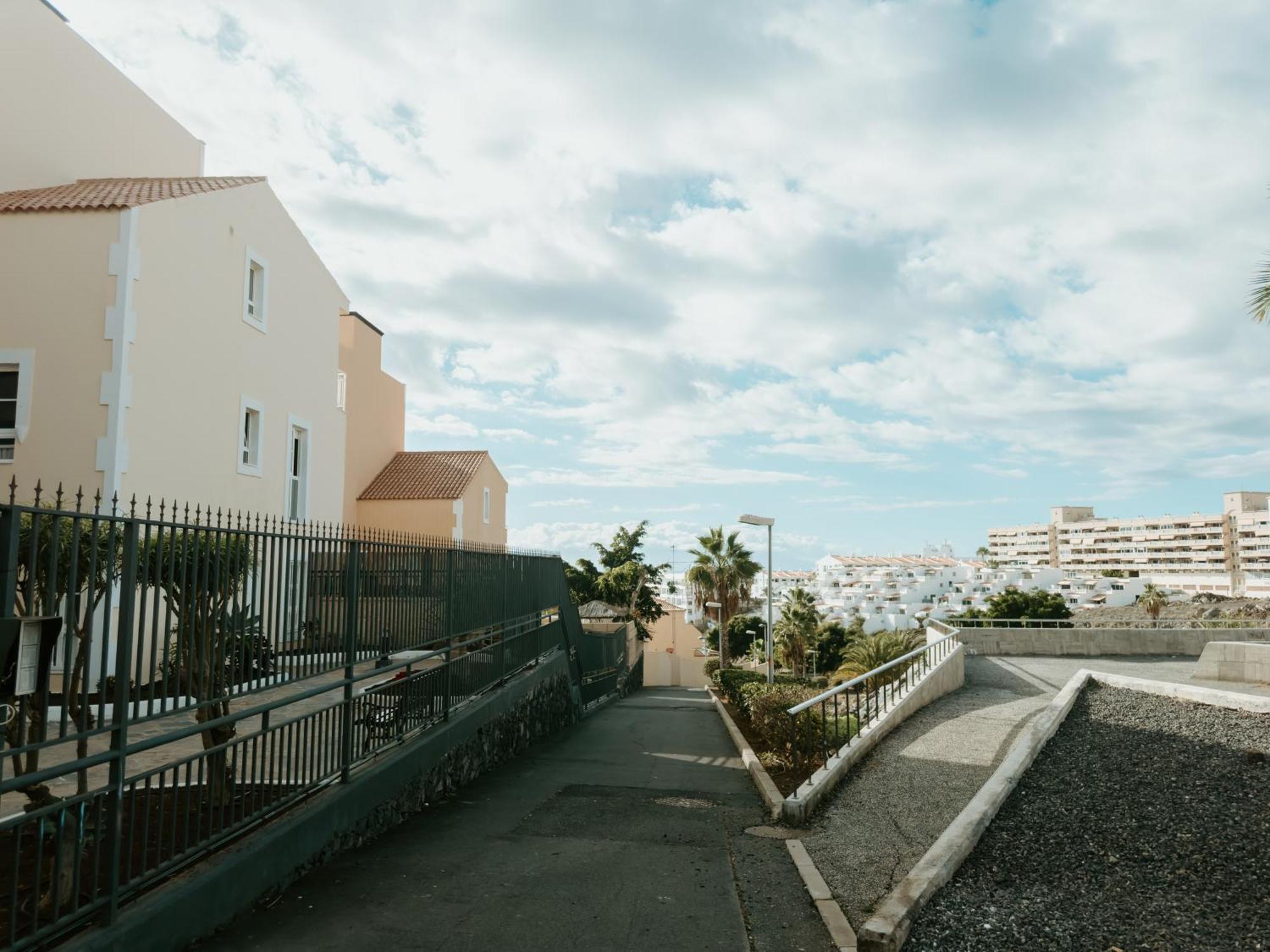 Spacious 2 Bedroom Golden By Aqua Vista Tenerife * Callao Salvaje