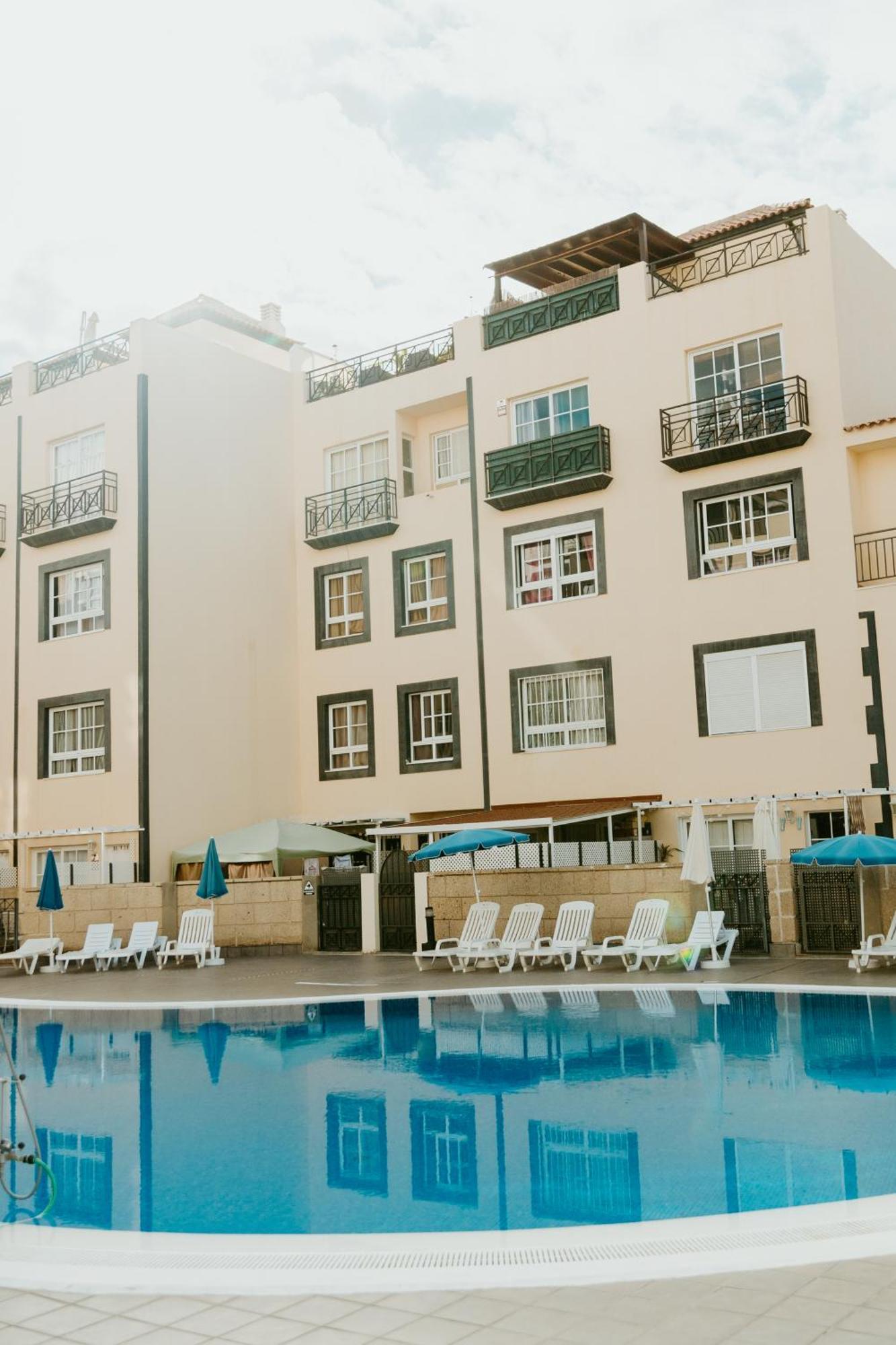 Spacious 2 Bedroom Golden By Aqua Vista Tenerife Apartment