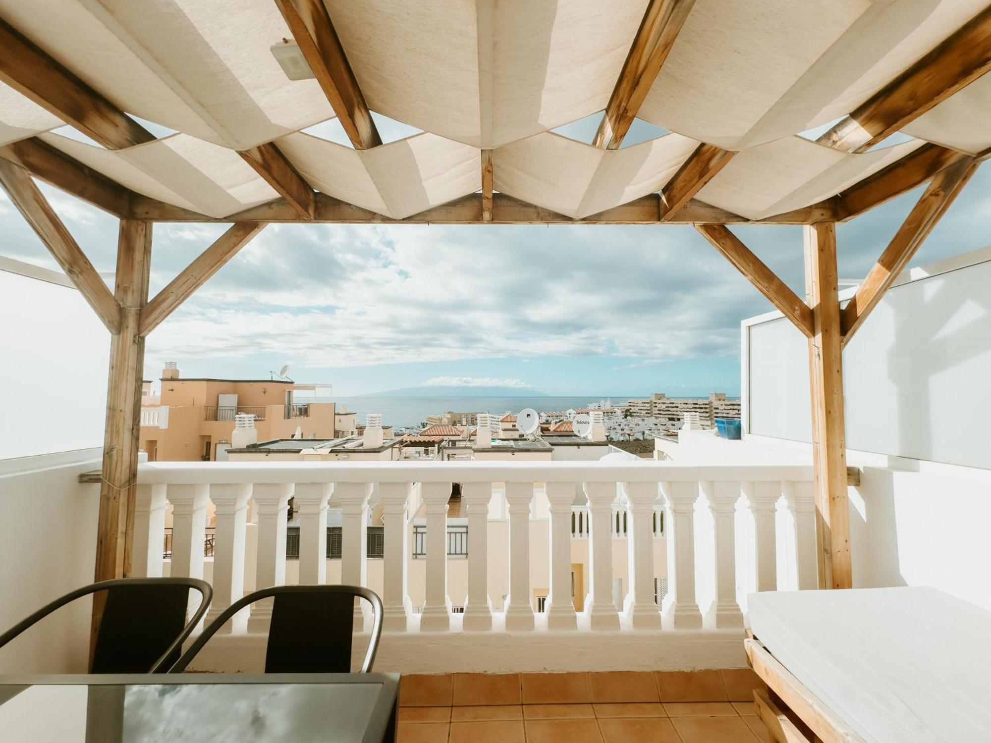 Spacious 2 Bedroom Golden By Aqua Vista Tenerife *