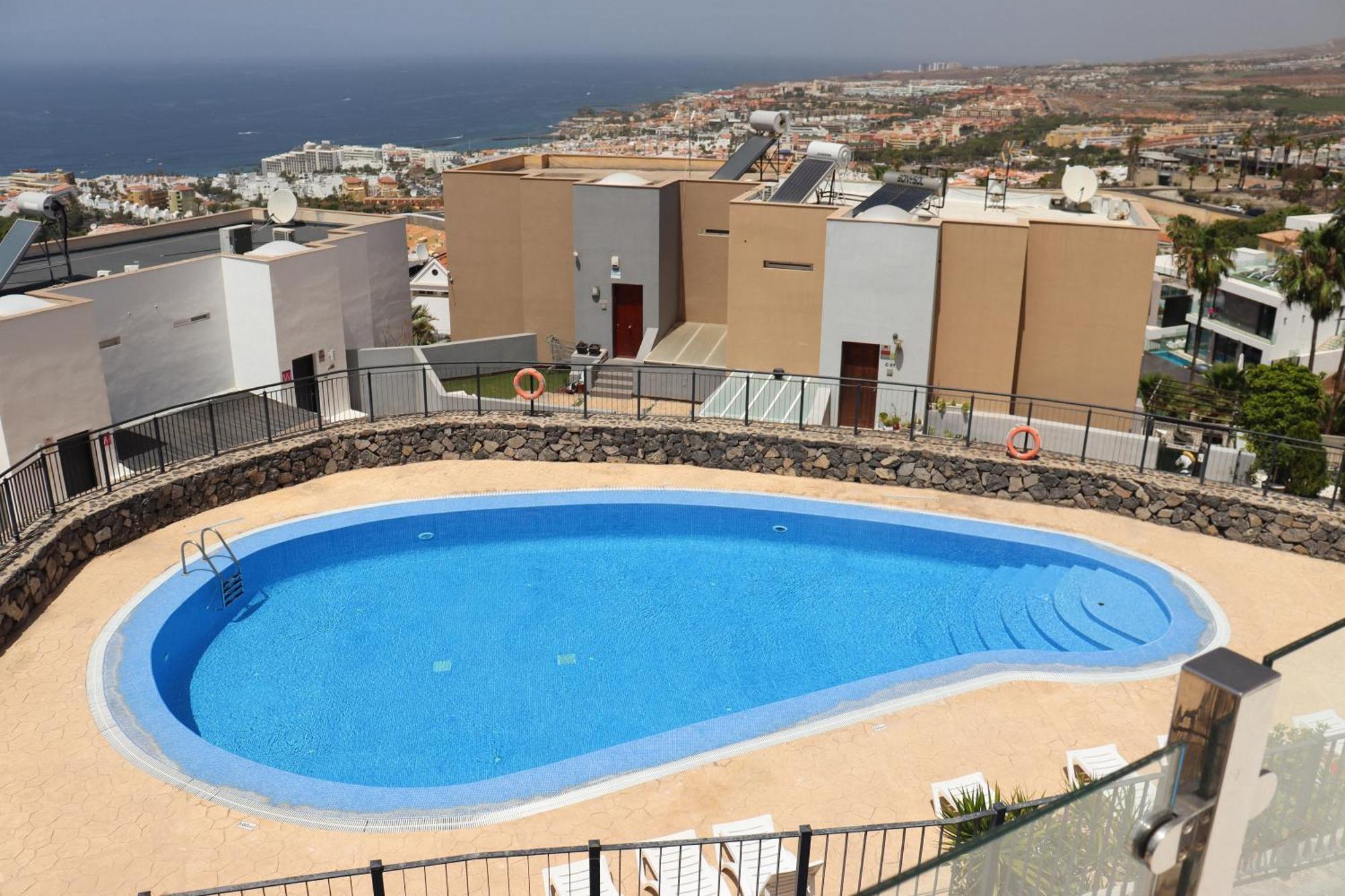 Azure Sky - Panoramic Ocean View, Luxury, San Eugenio Villa *