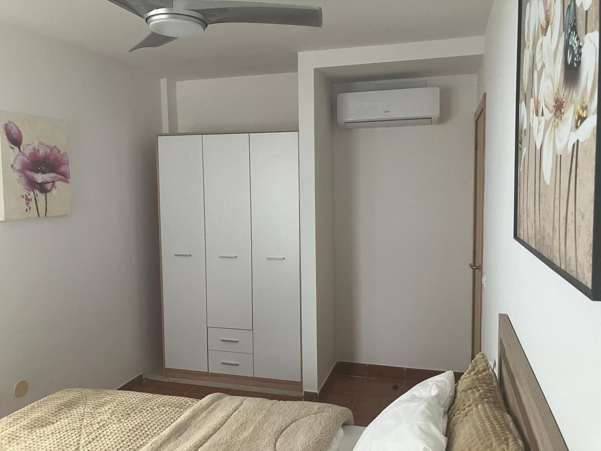 Narancsvirag Apartment *