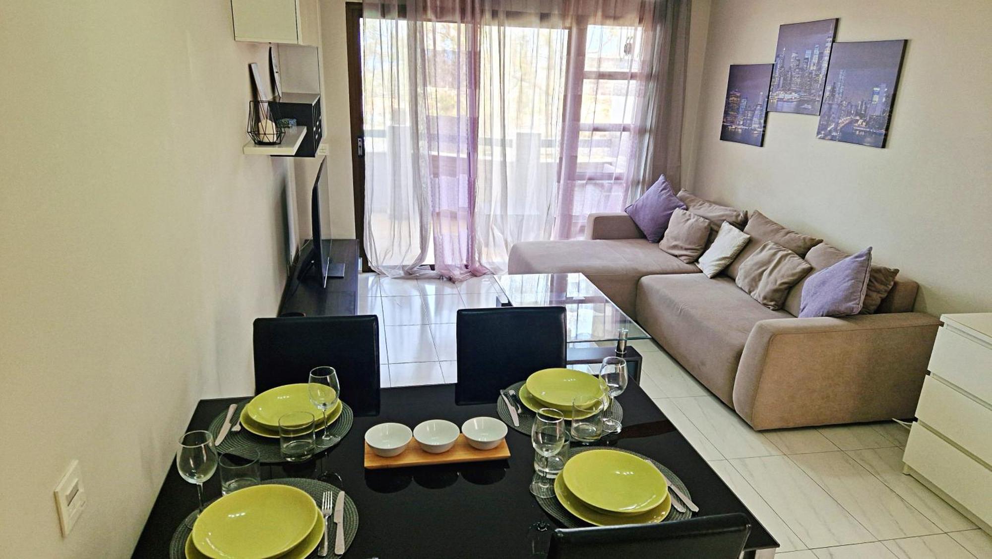 - Sea View Apartamento Costa Adeje (Tenerife)