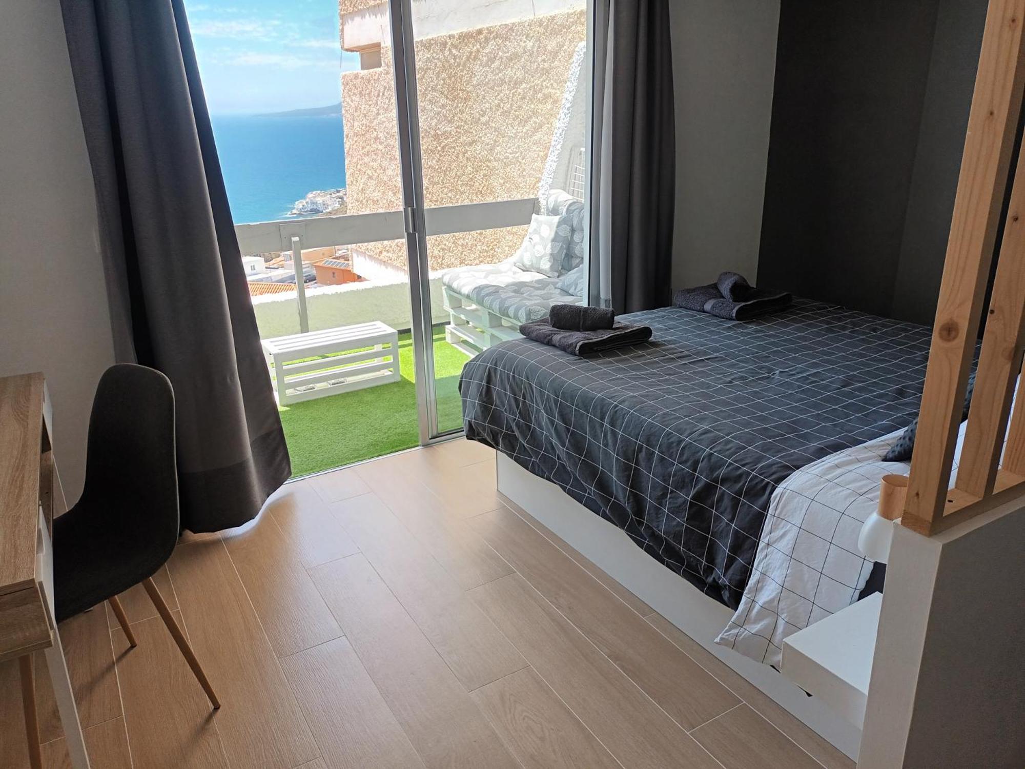 Apartment Modern Open-plan With Terrace And Sea View *