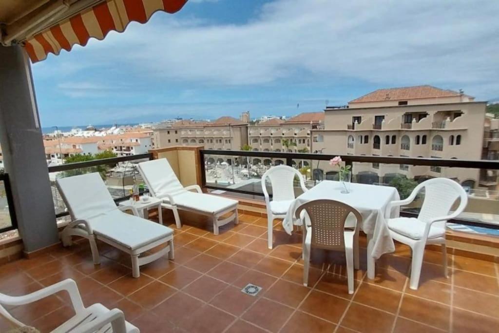 Apartamento 1-bedroom With Big Terrace And Ocean View In Cristianos *