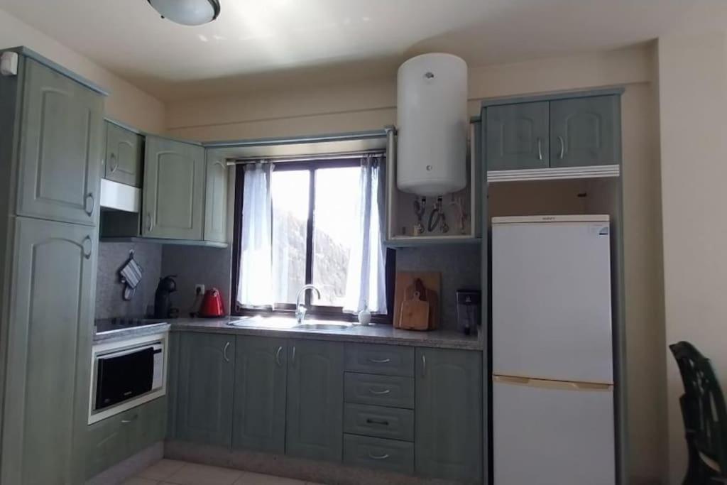 Apartamento 1-bedroom With Big Terrace And Ocean View In Cristianos *