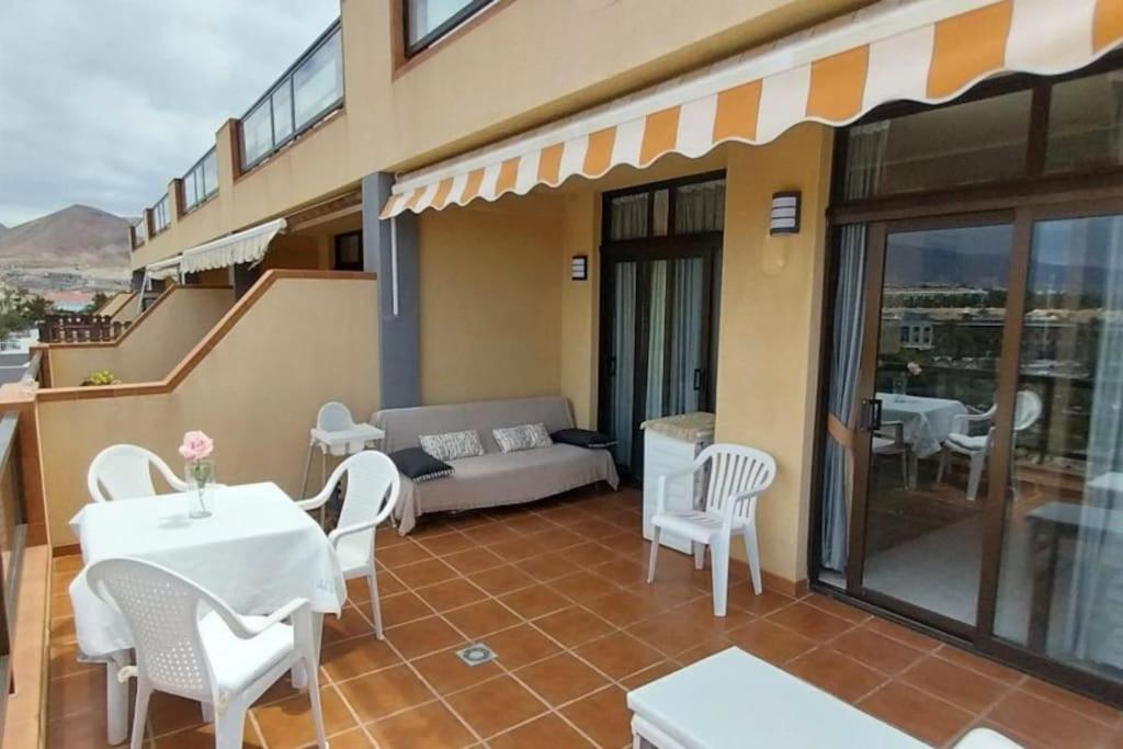 Apartamento 1-bedroom With Big Terrace And Ocean View In Cristianos Los Cristianos (Tenerife)