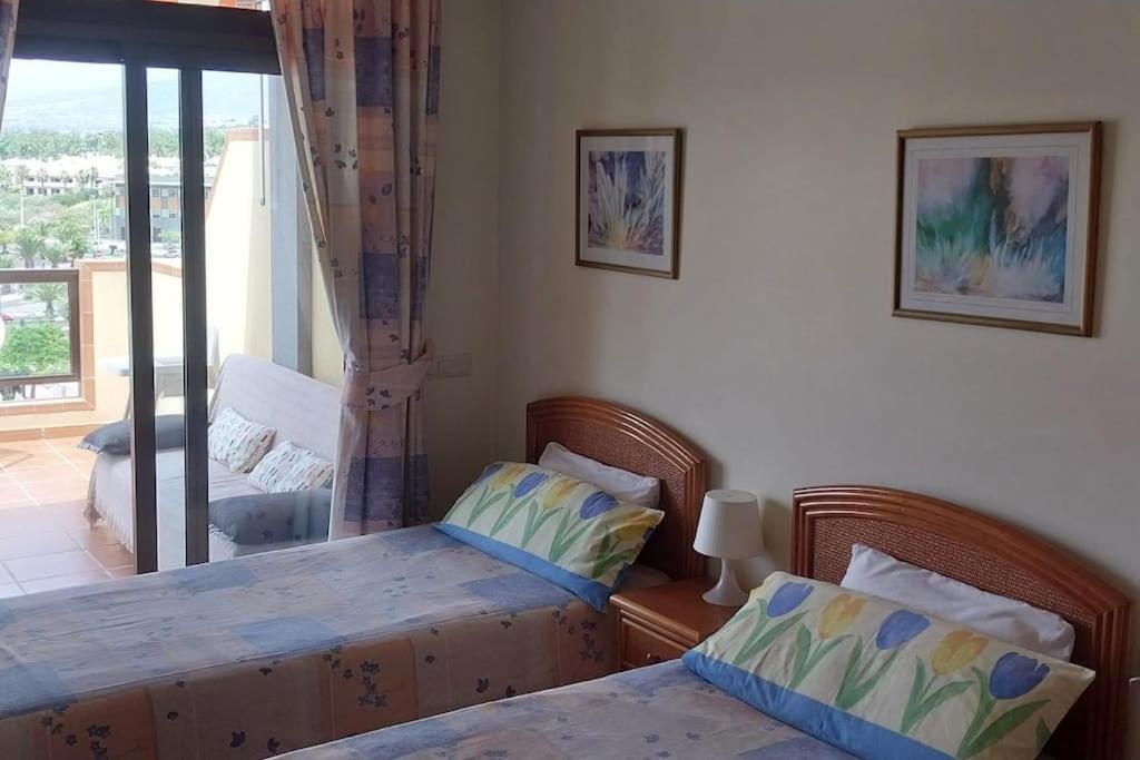 Apartamento 1-bedroom With Big Terrace And Ocean View In Cristianos *