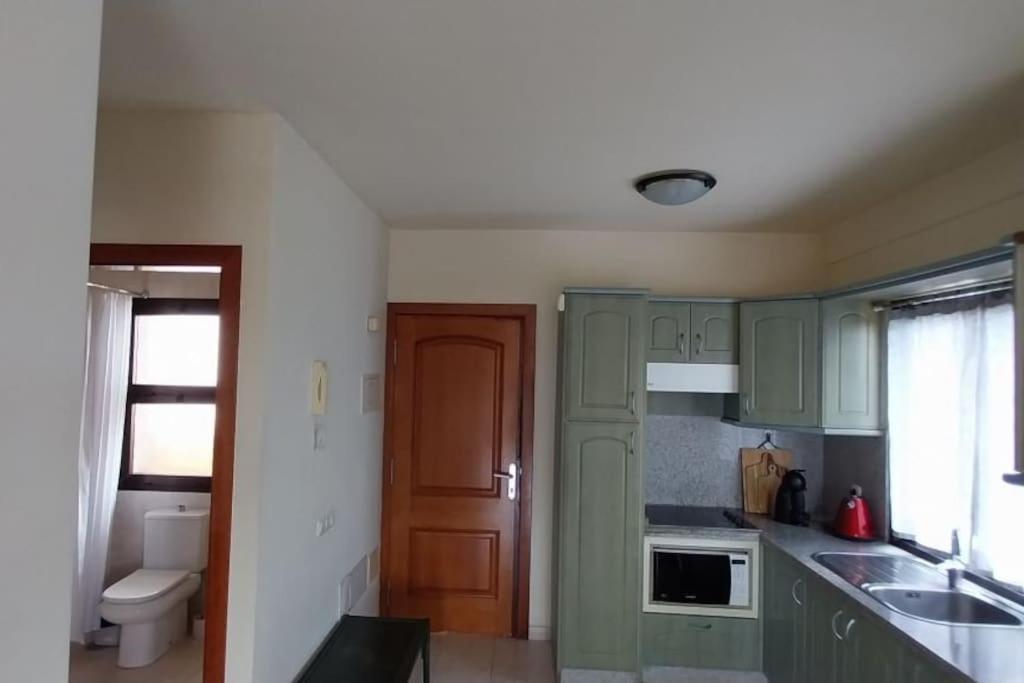 Apartamento 1-bedroom With Big Terrace And Ocean View In Cristianos *