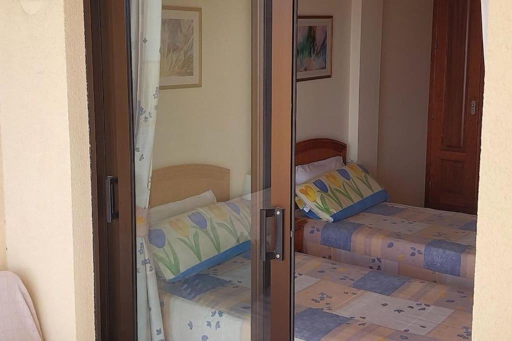 Apartamento 1-bedroom With Big Terrace And Ocean View In Cristianos