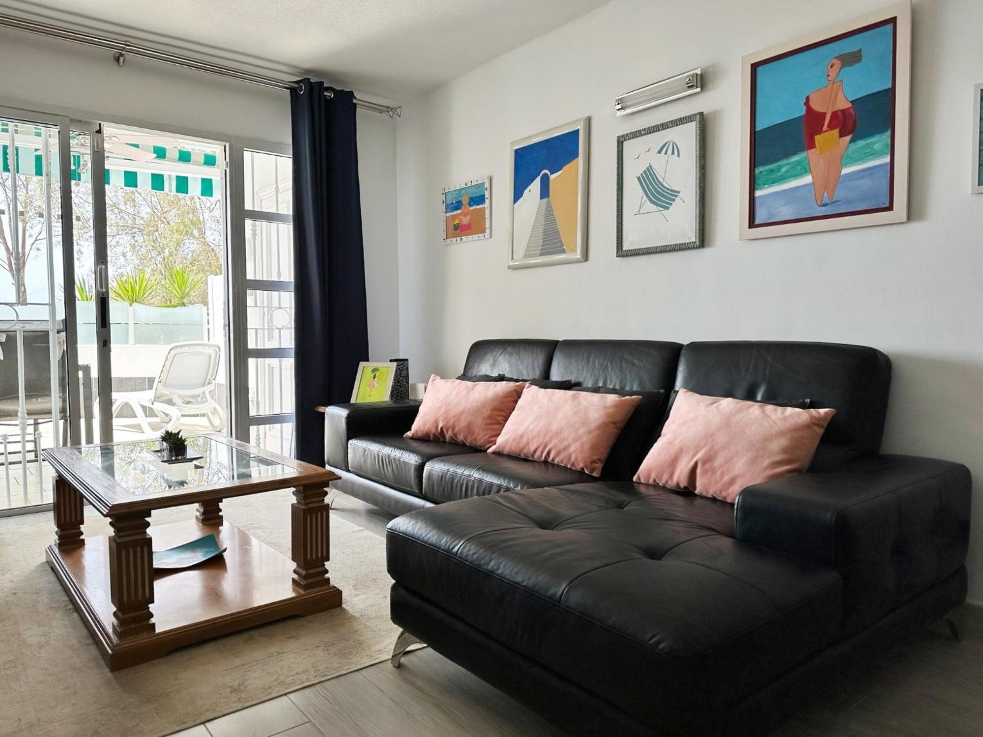 Appartement Relaxing Ocean View, Spacious Art With Large Terrace, Near Beaches