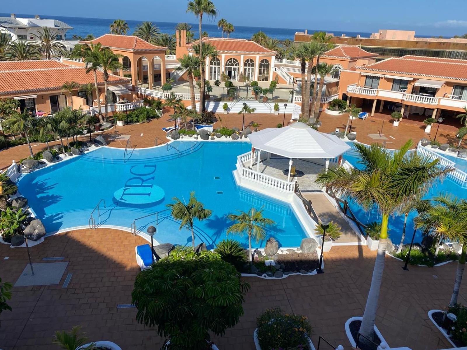 Apartment Stunning Sea View Tenerife Royal Gardens Resort! Playa de las Americas (Tenerife)