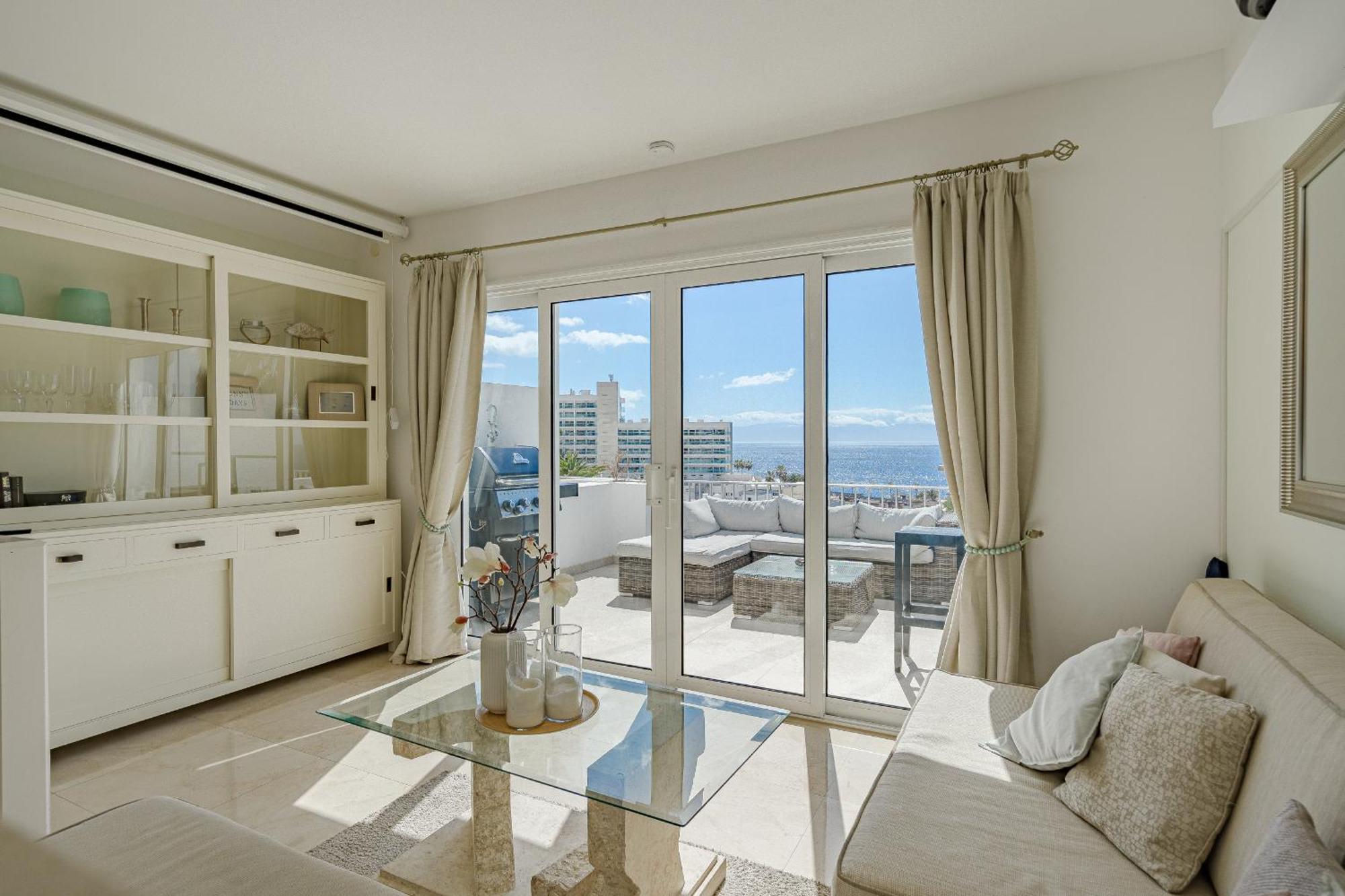 Appartement 2 Bedroom - Terrace & Sea View - Gigantes