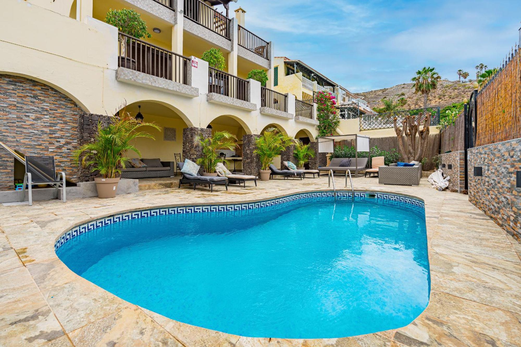 Villa Natali ,luxury 3-levels Large On Tenerife, Ocean View, Private Poo L& Barbecue Area